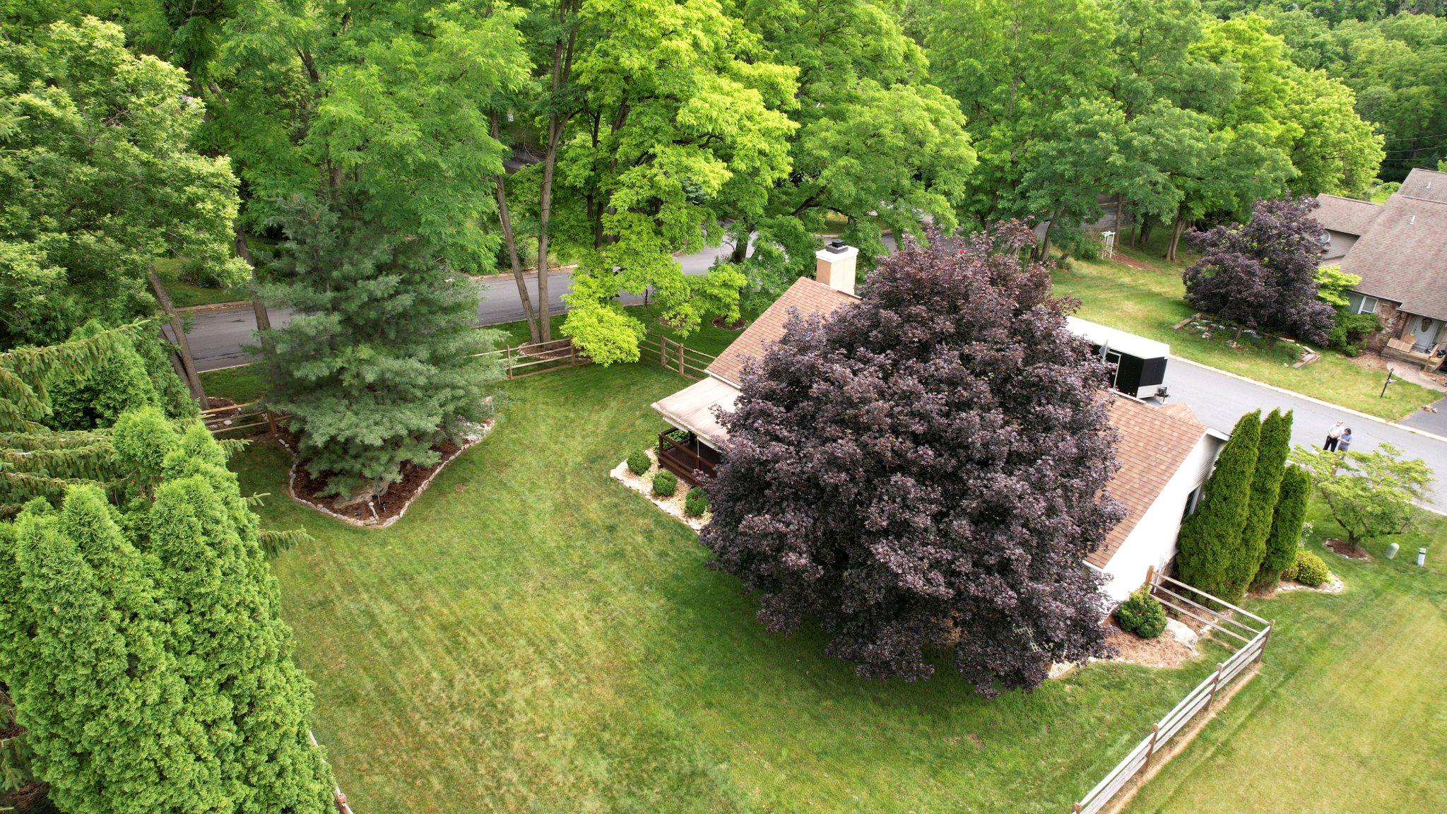 CENTRE HILLS VILLAGE - Residential