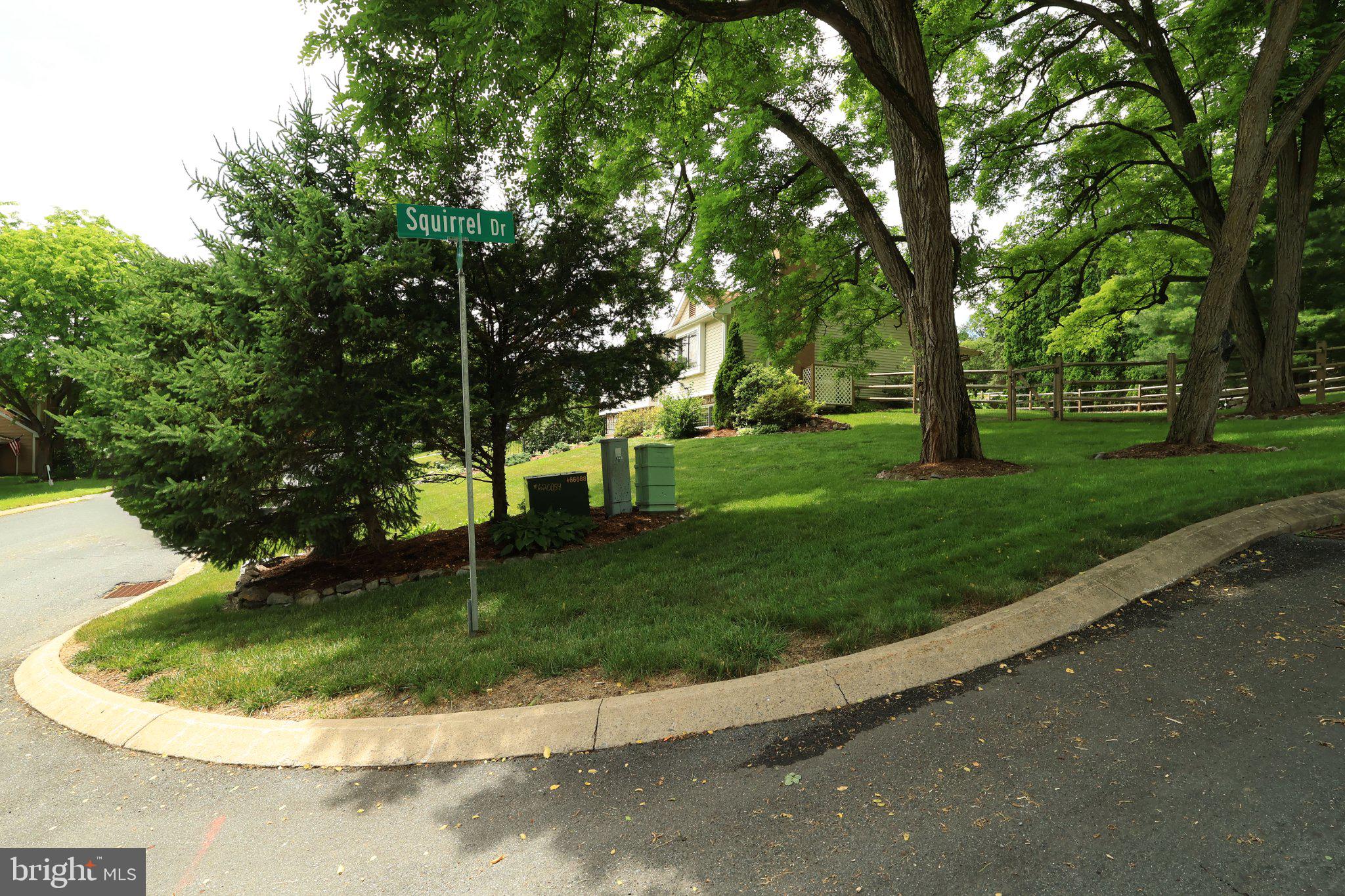 CENTRE HILLS VILLAGE - Residential