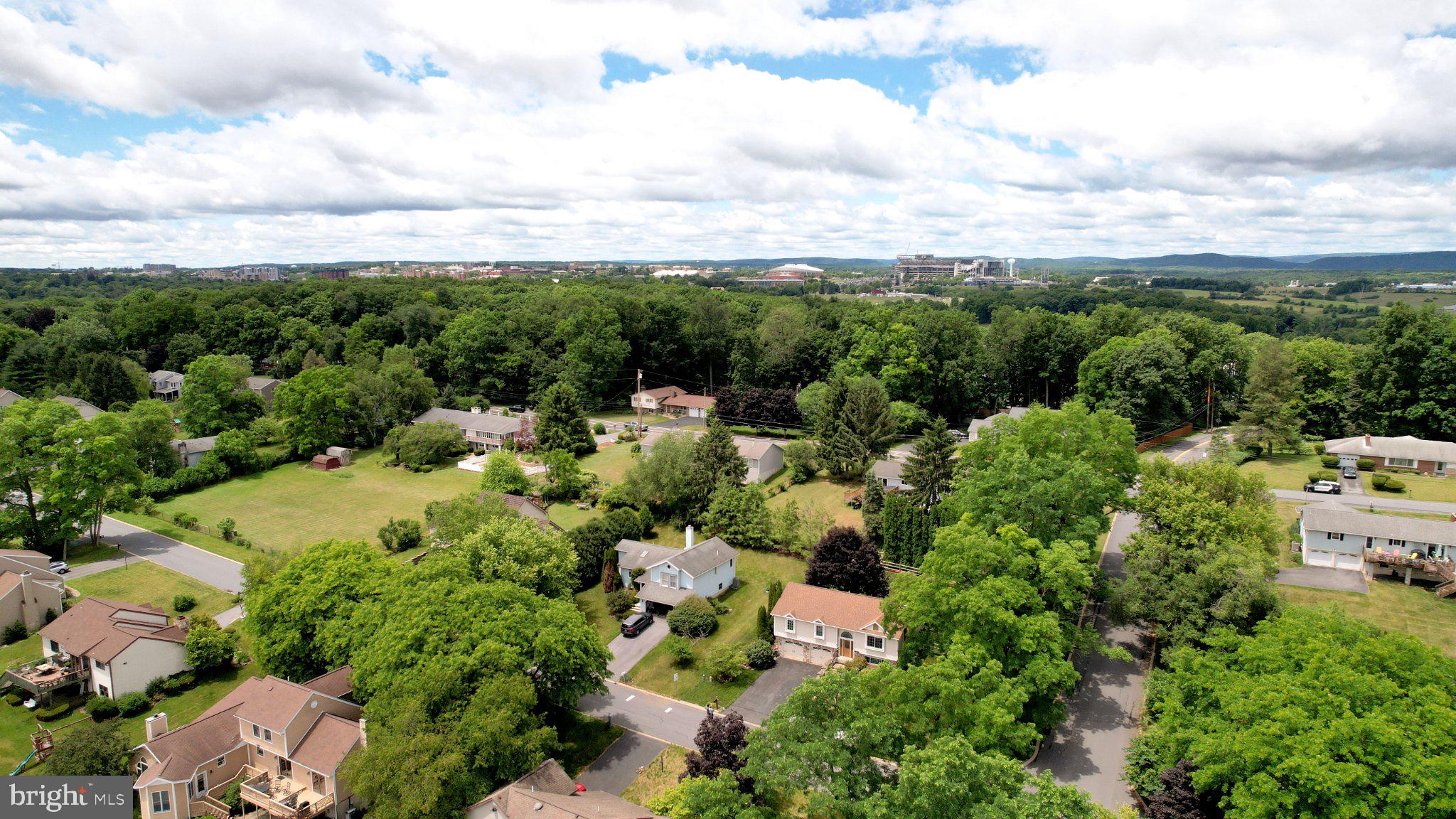 CENTRE HILLS VILLAGE - Residential