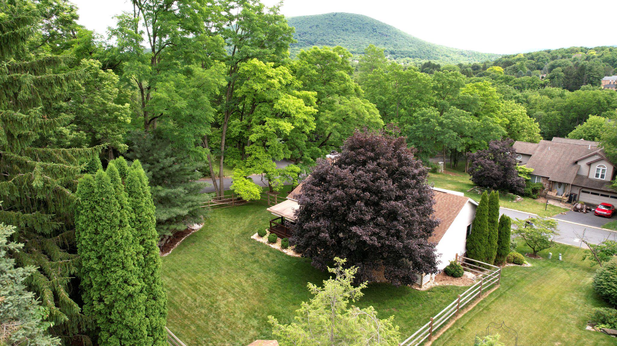 CENTRE HILLS VILLAGE - Residential