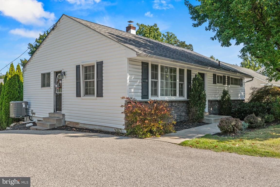 AMBLER HOUSE - Residential