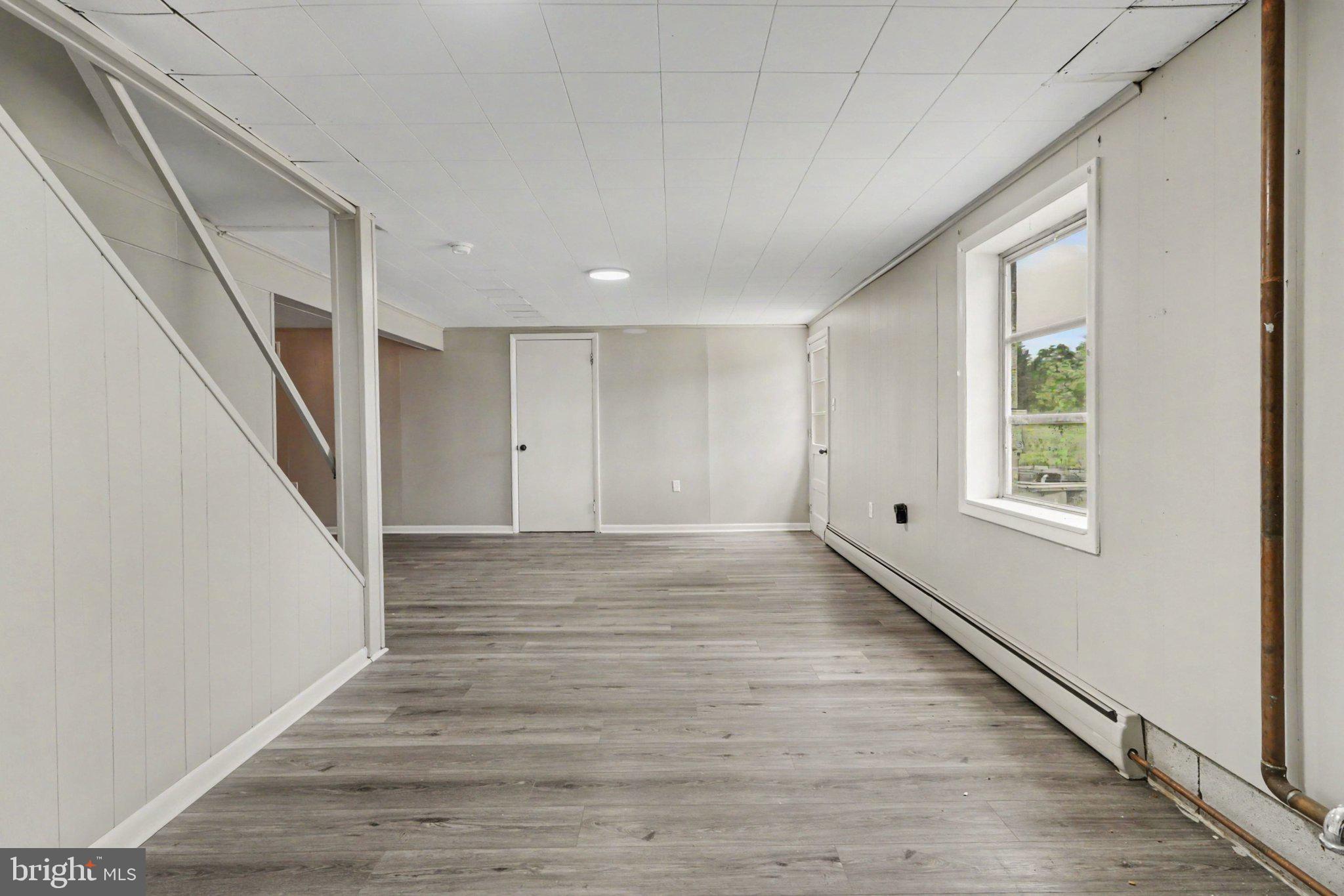 WEST PERRY S/D - Residential