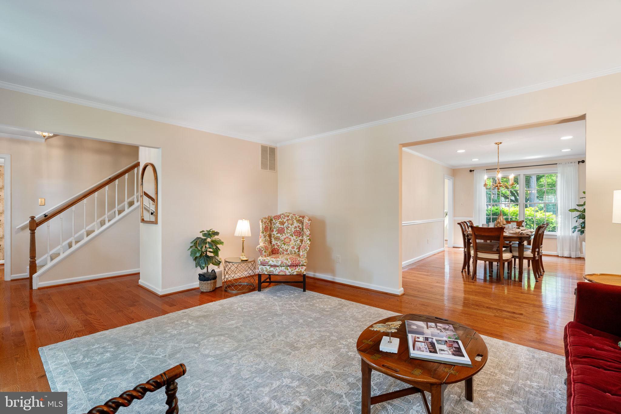 CHANTILLY HIGHLANDS - Residential