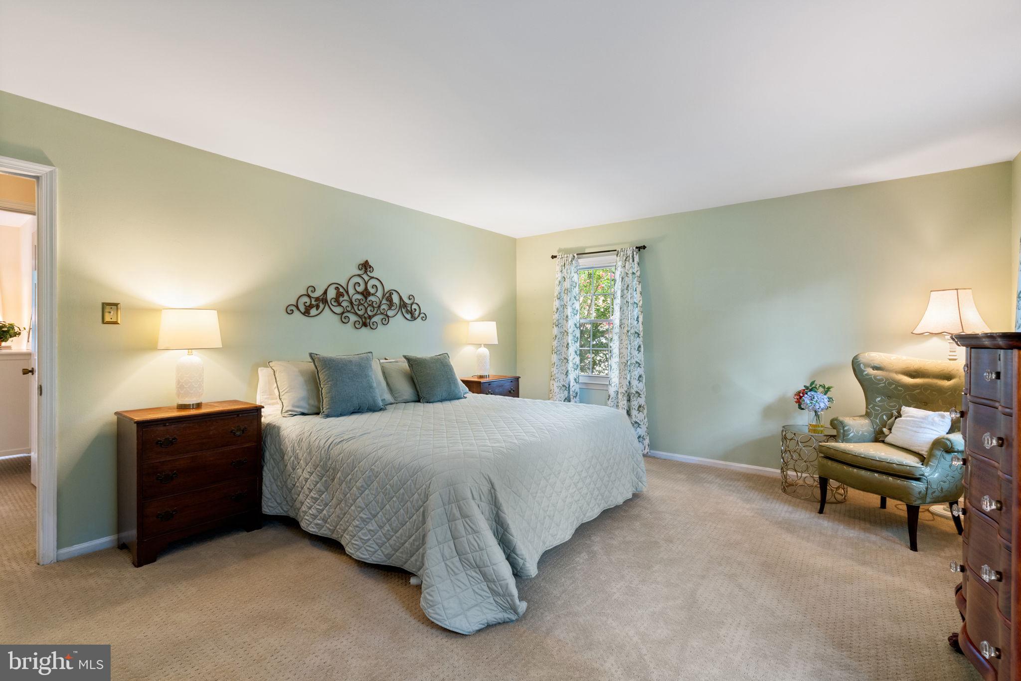 CHANTILLY HIGHLANDS - Residential