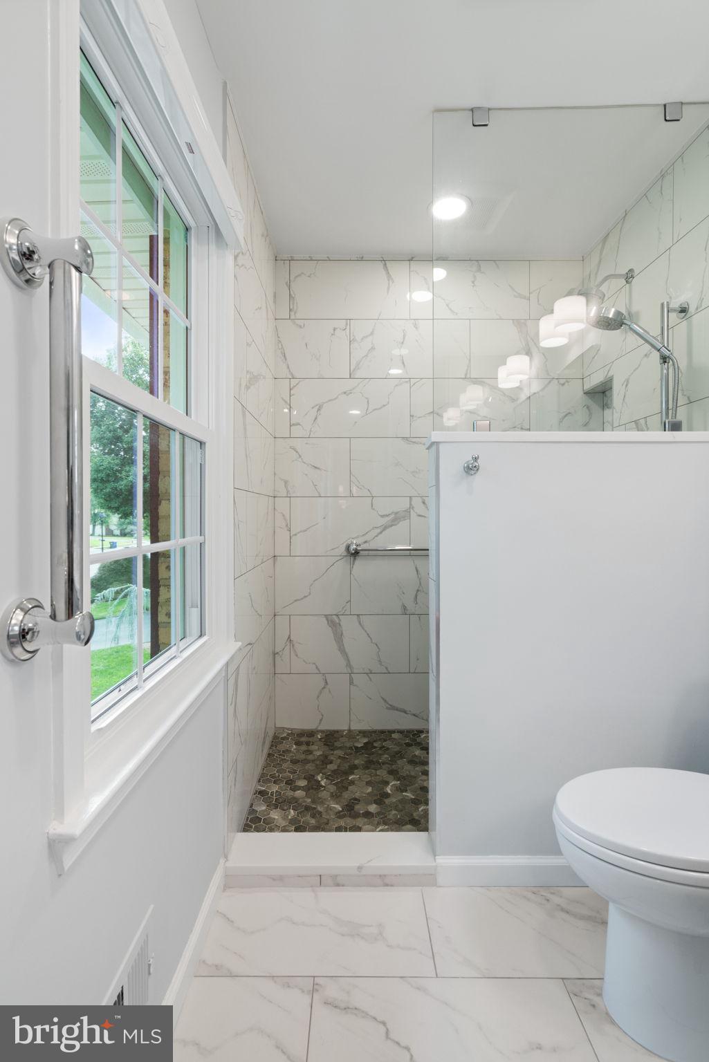 CHANTILLY HIGHLANDS - Residential