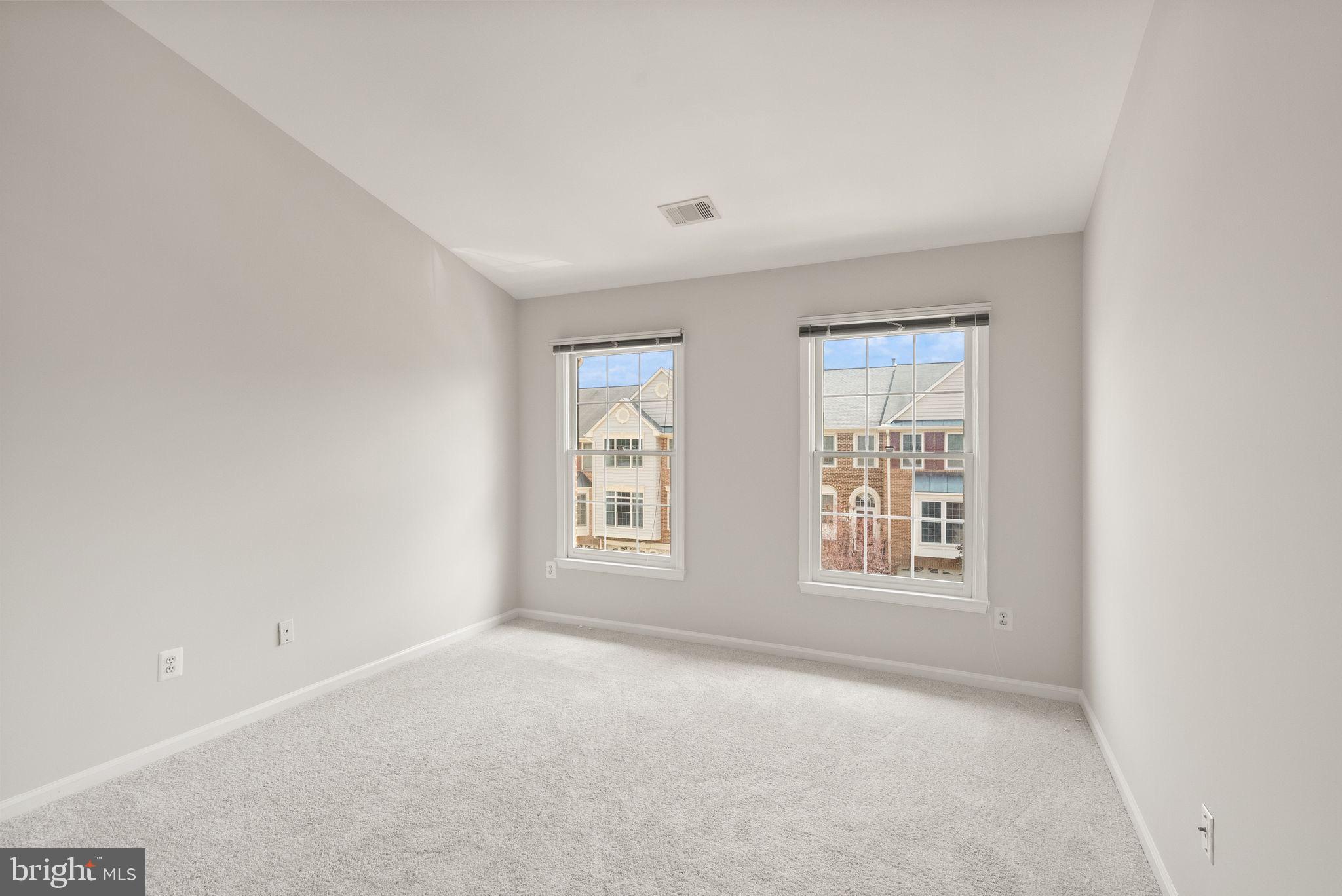 POTTERS GLEN - Residential