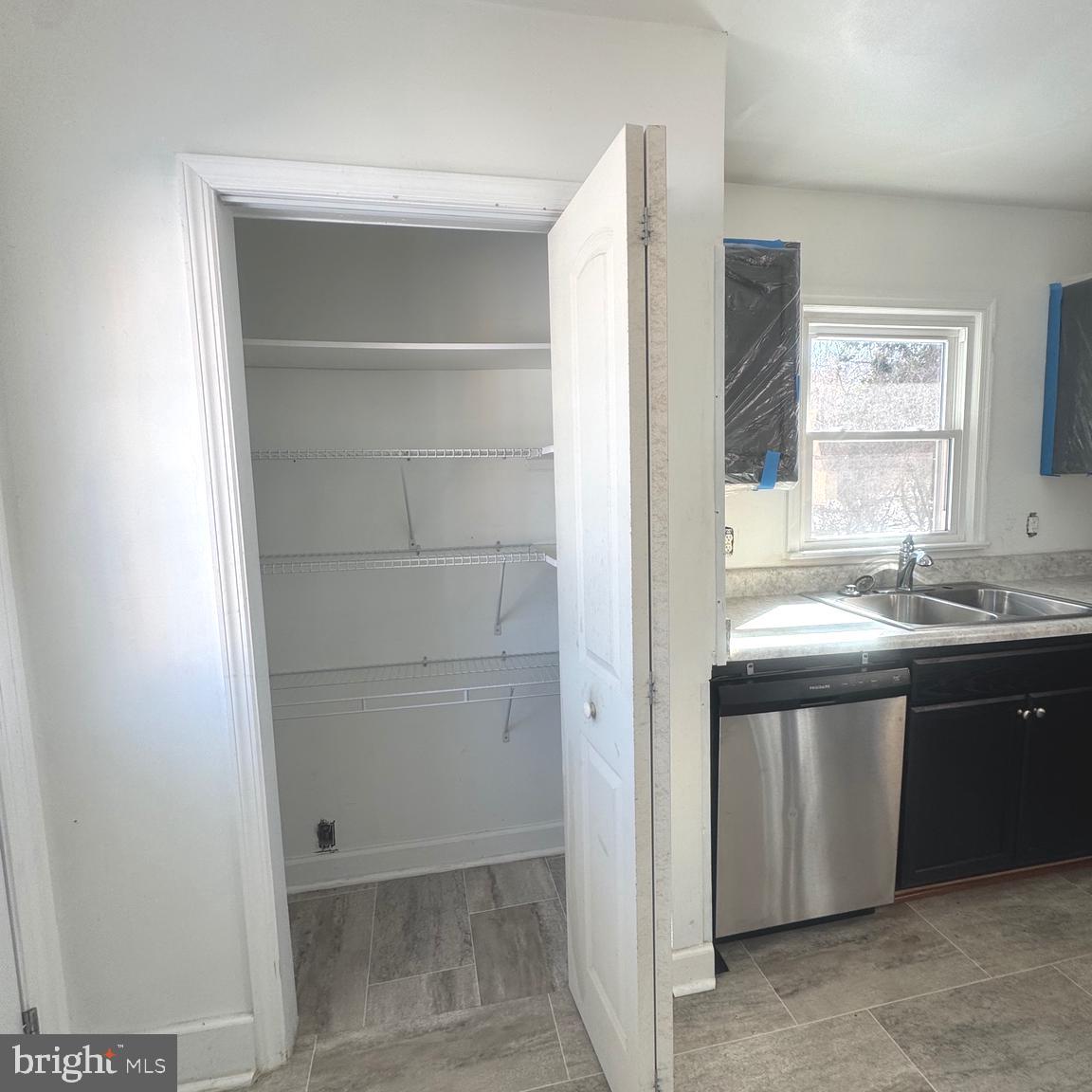 NONE BUT CLOSE TO DAHLGREN - Residential