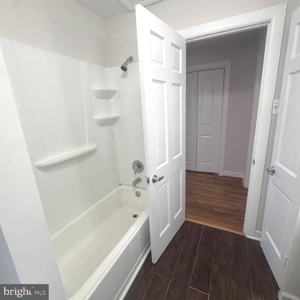 NONE BUT CLOSE TO DAHLGREN - Residential