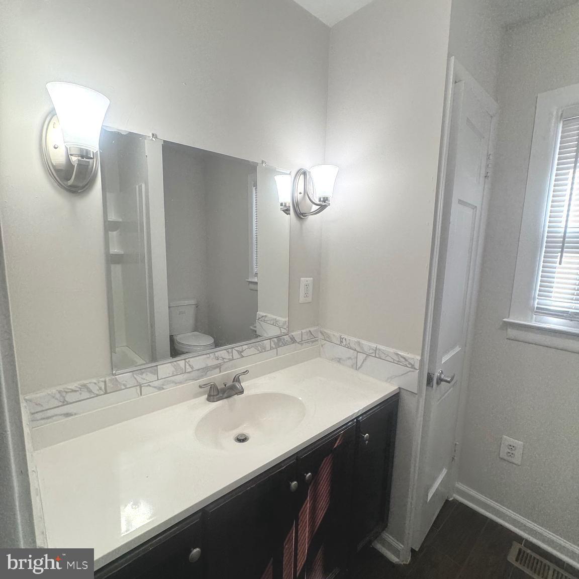 NONE BUT CLOSE TO DAHLGREN - Residential