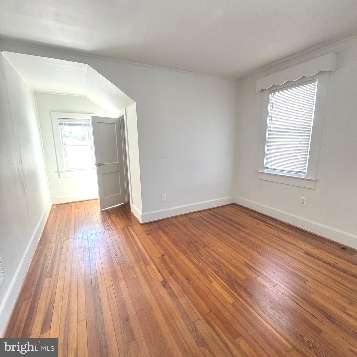 NONE BUT CLOSE TO DAHLGREN - Residential