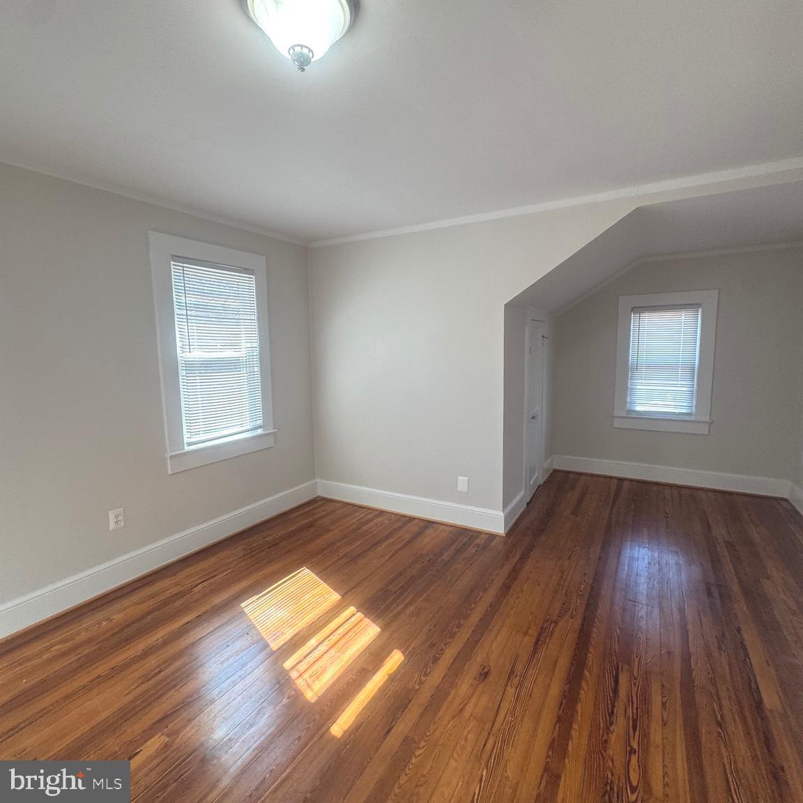 NONE BUT CLOSE TO DAHLGREN - Residential