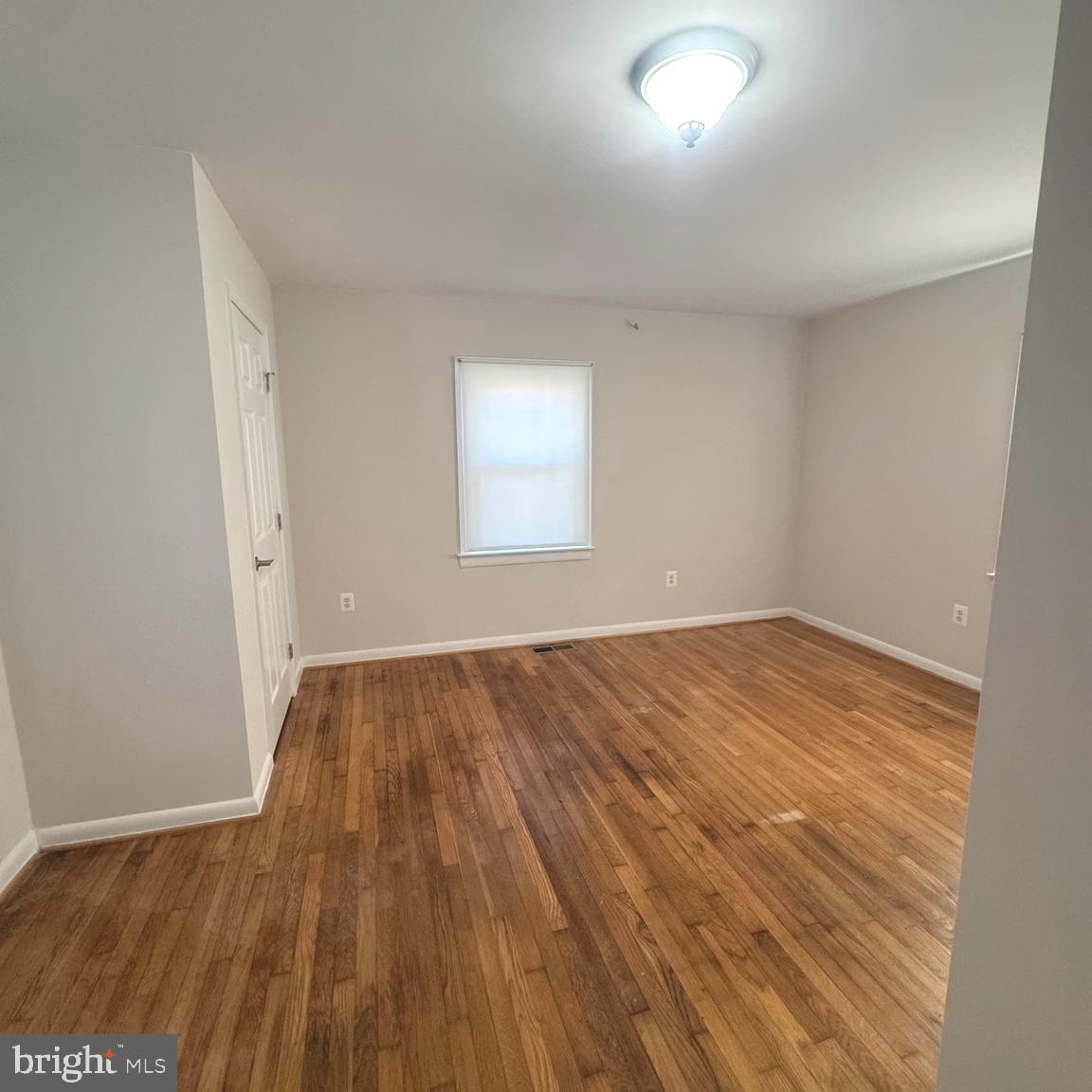 NONE BUT CLOSE TO DAHLGREN - Residential