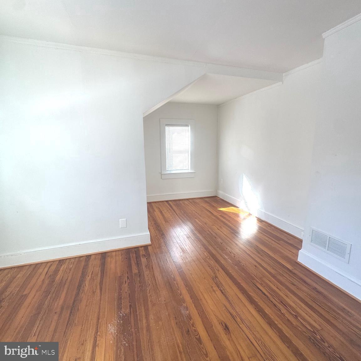 NONE BUT CLOSE TO DAHLGREN - Residential