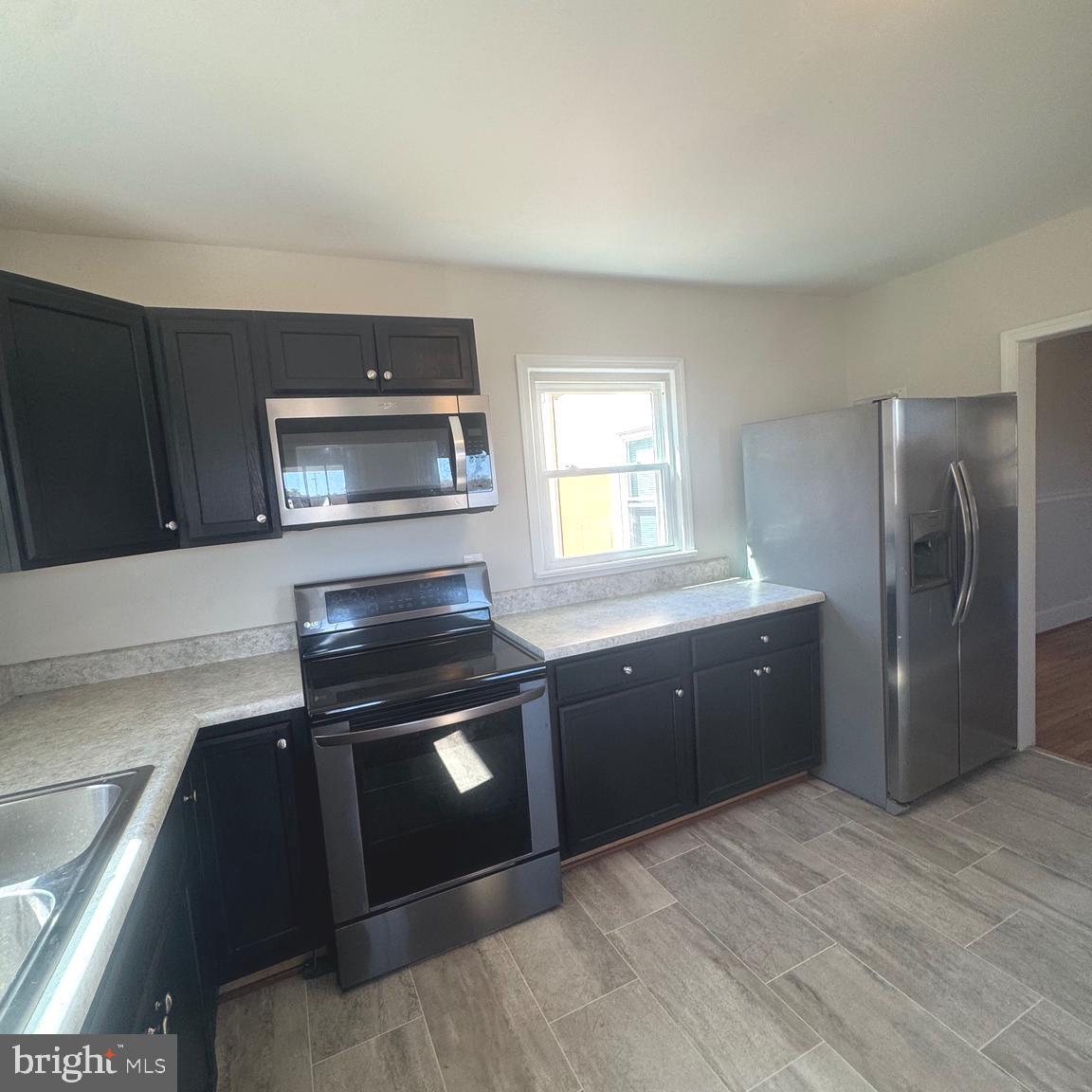 NONE BUT CLOSE TO DAHLGREN - Residential