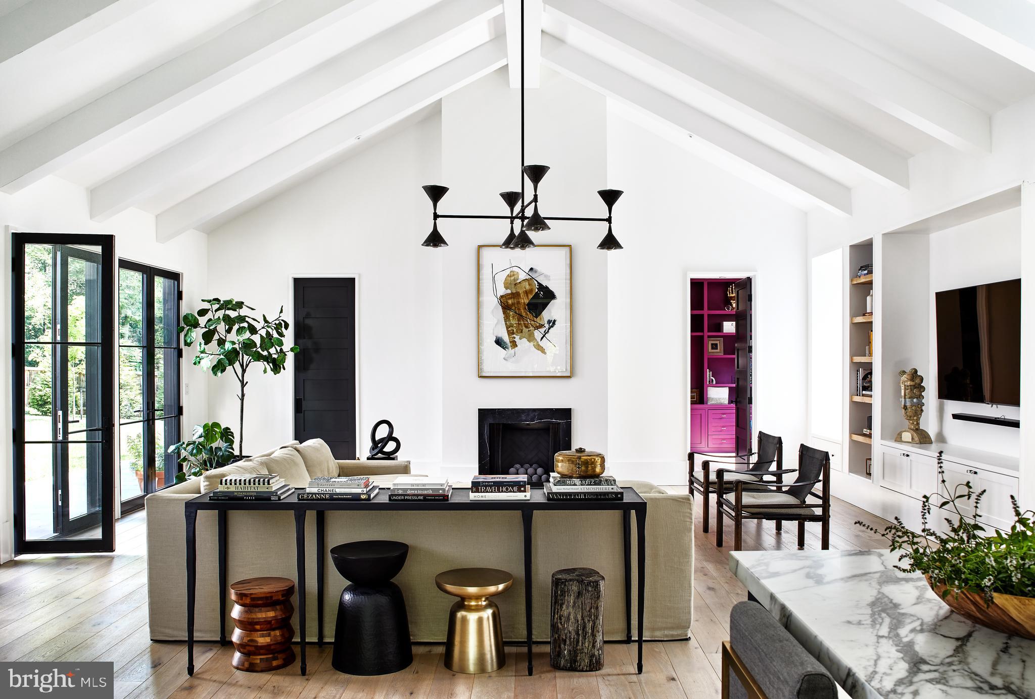 LONGWOOD - Residential