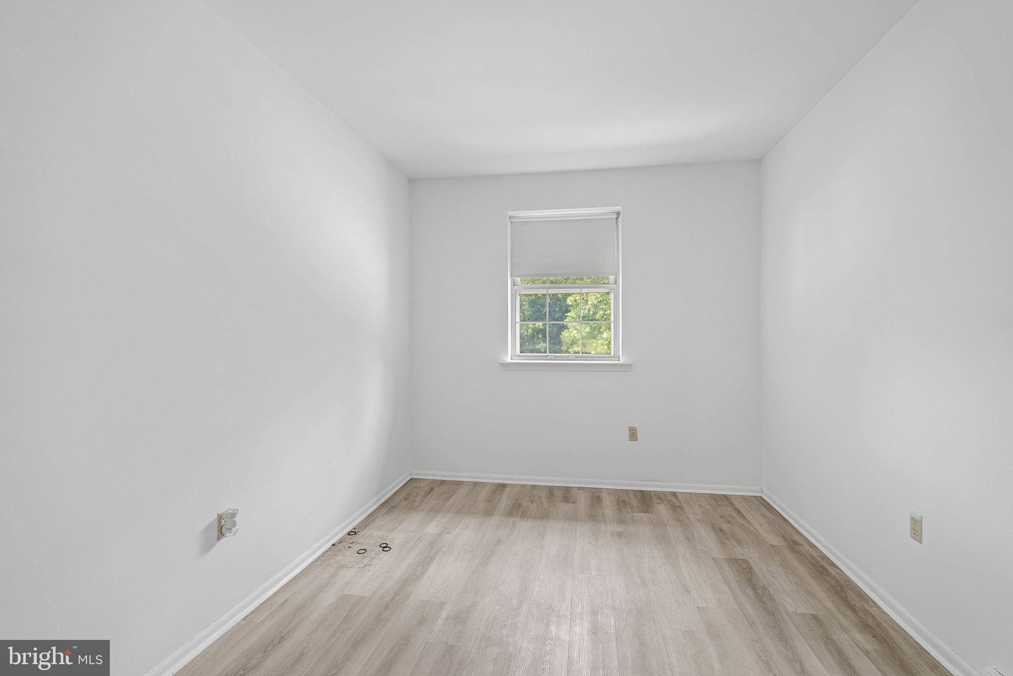 BUTLER PARK CONDO - Residential