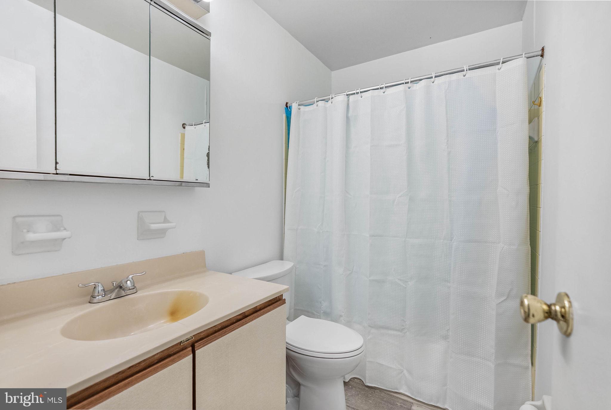 BUTLER PARK CONDO - Residential