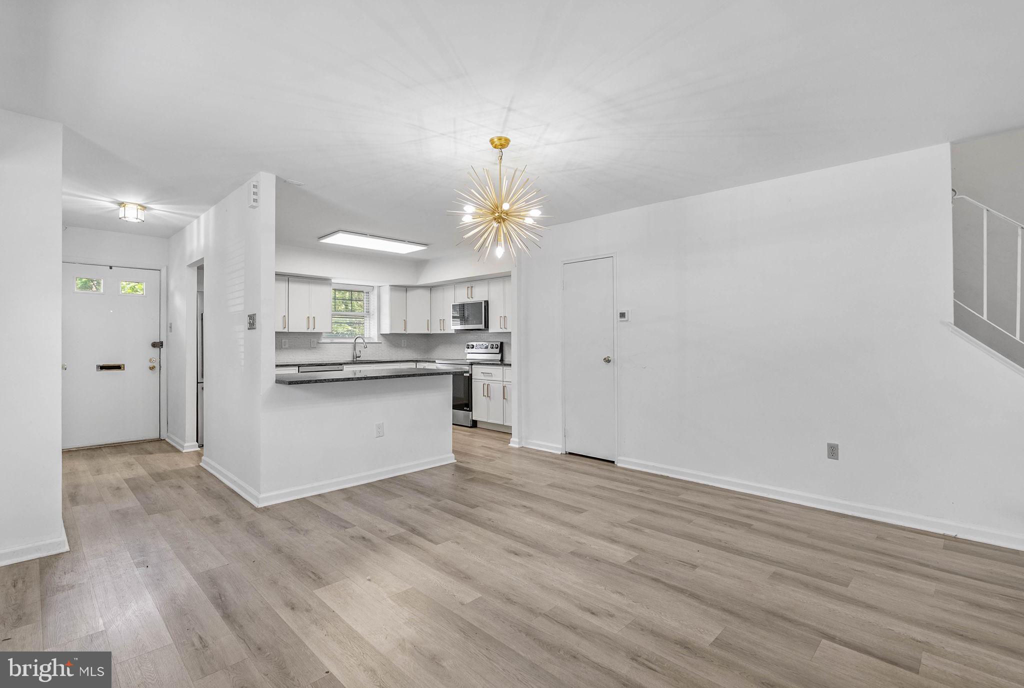 BUTLER PARK CONDO - Residential