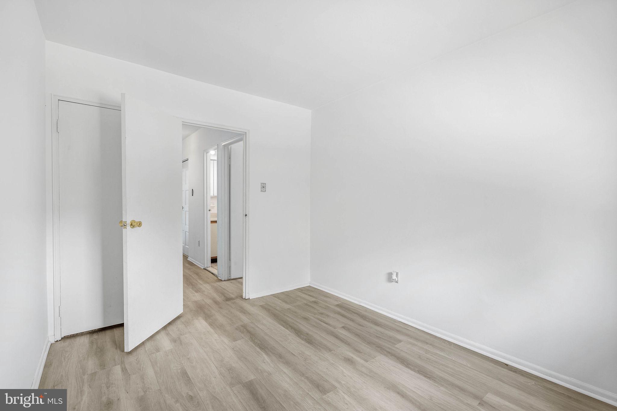 BUTLER PARK CONDO - Residential