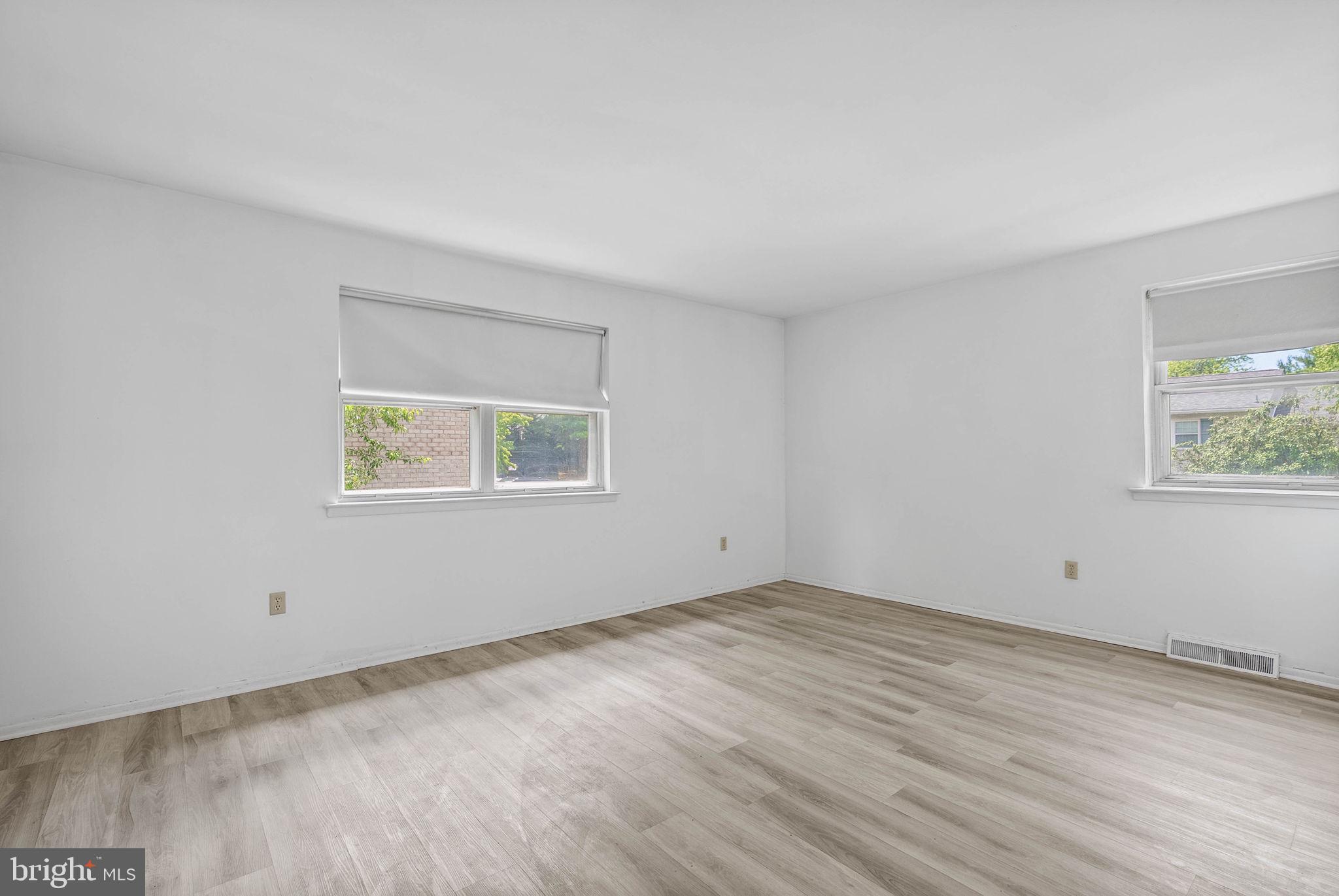 BUTLER PARK CONDO - Residential