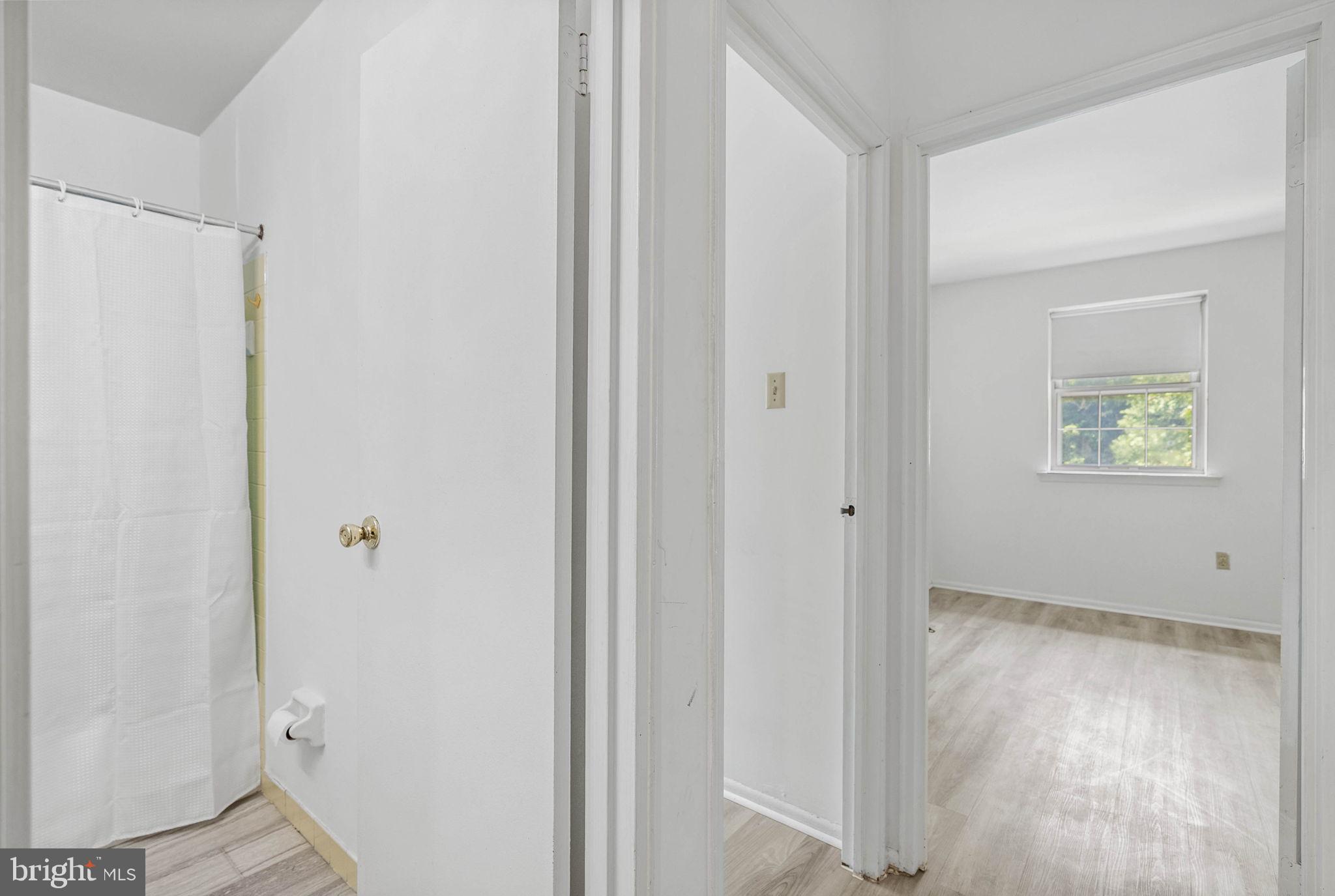 BUTLER PARK CONDO - Residential