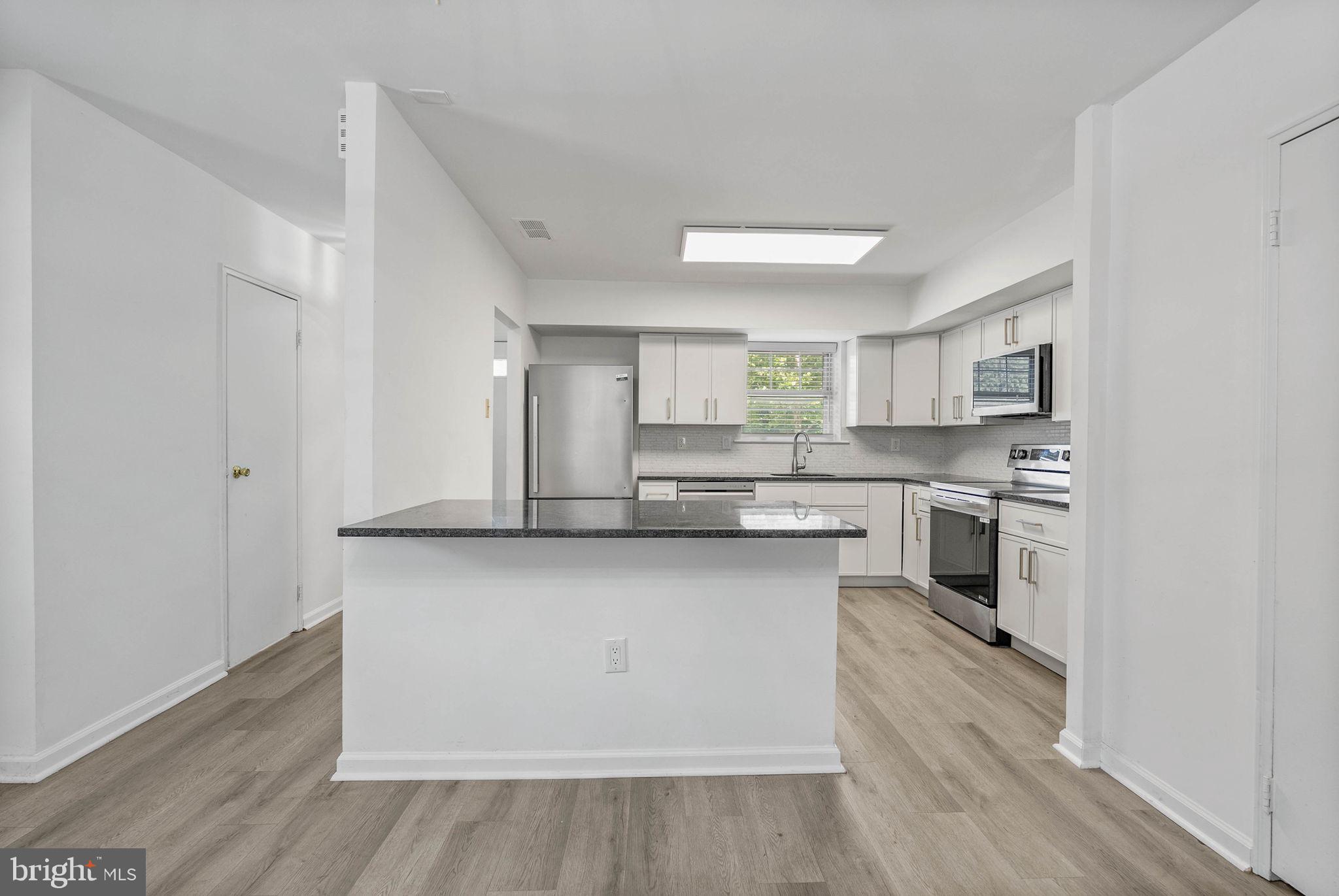 BUTLER PARK CONDO - Residential