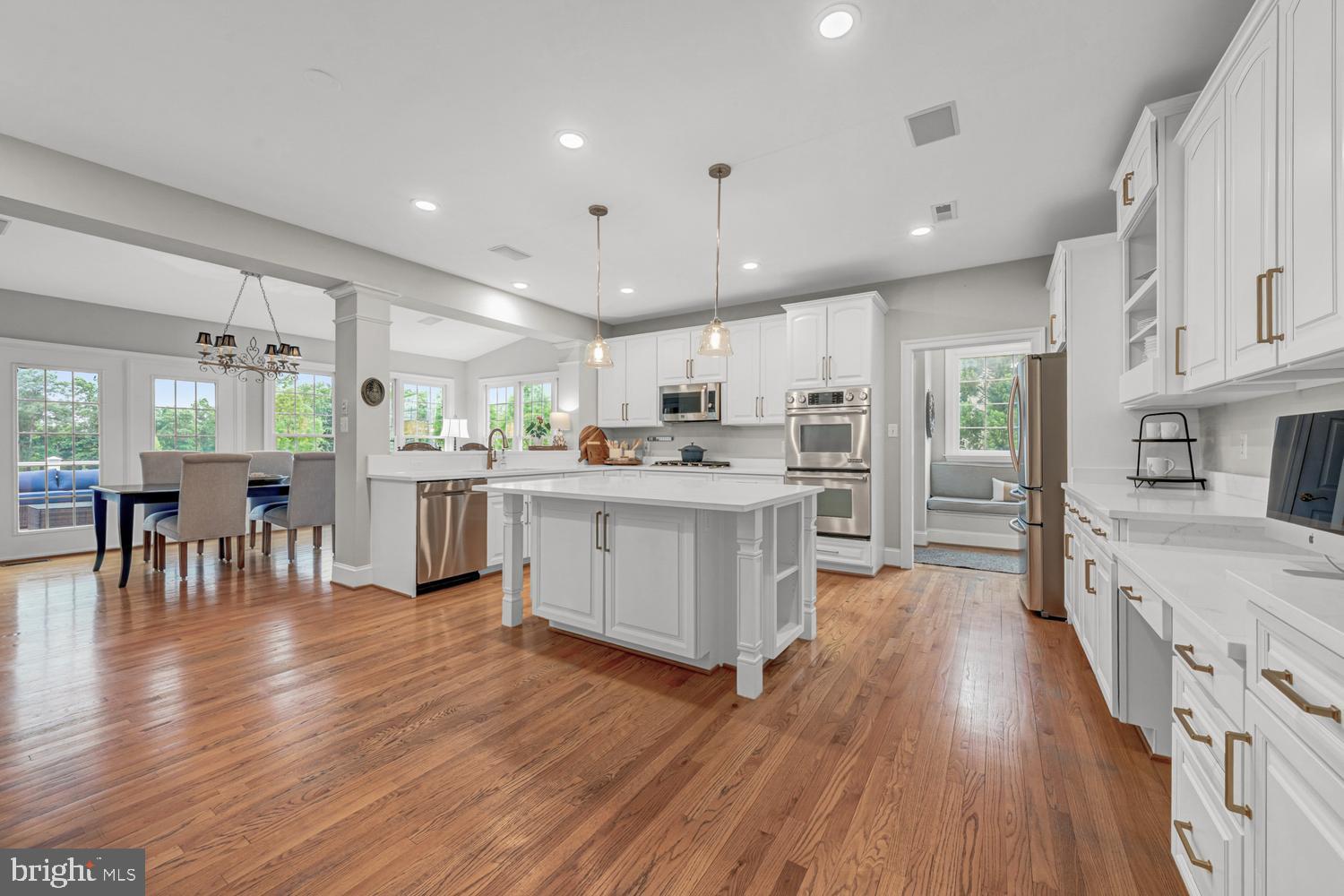 LAKES AT BELLE TERRA - Residential