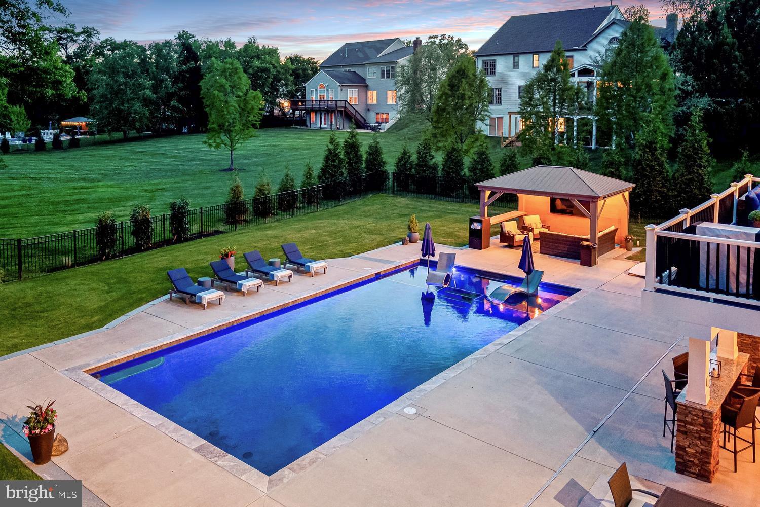 LAKES AT BELLE TERRA - Residential