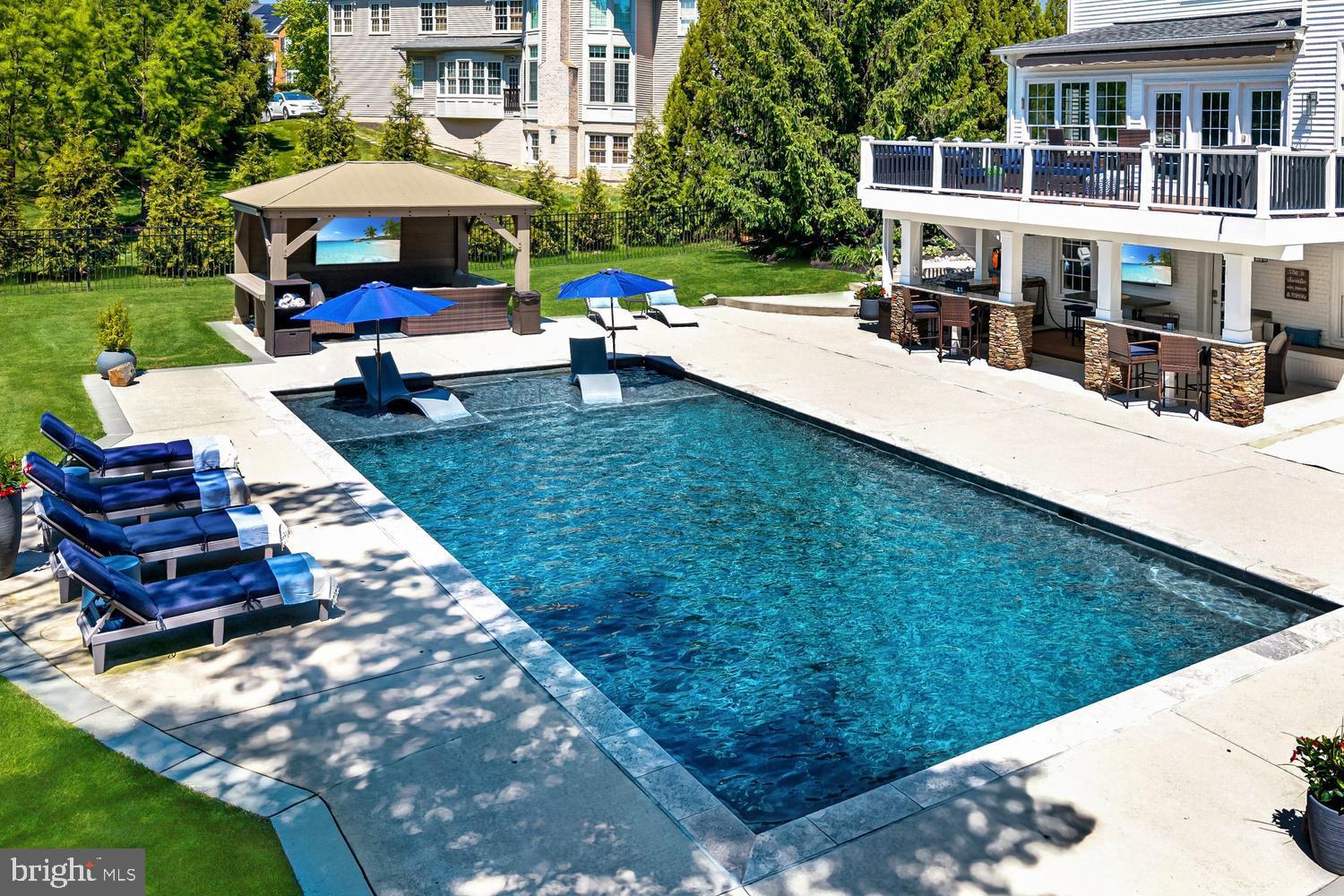 LAKES AT BELLE TERRA - Residential
