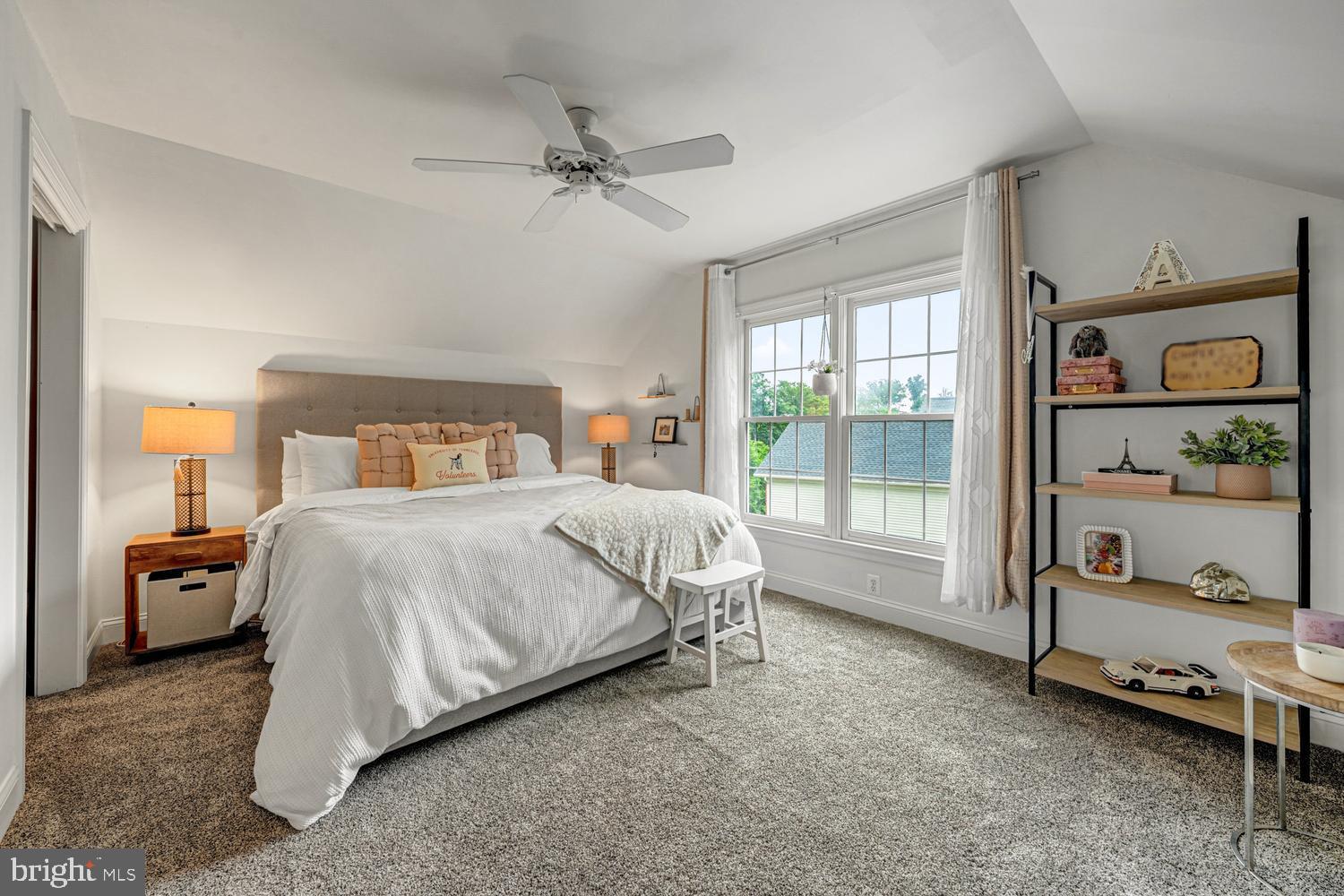 LAKES AT BELLE TERRA - Residential