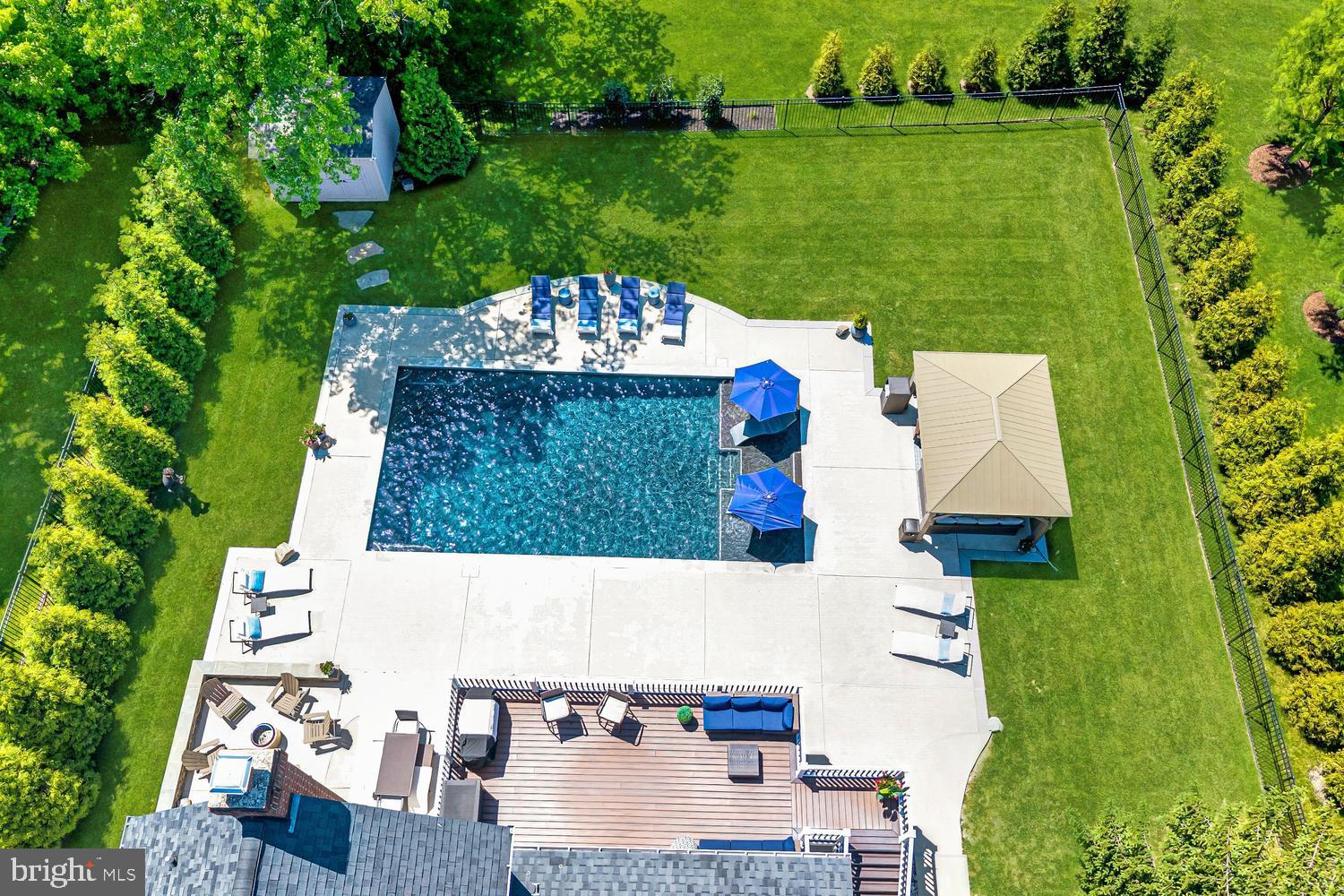 LAKES AT BELLE TERRA - Residential