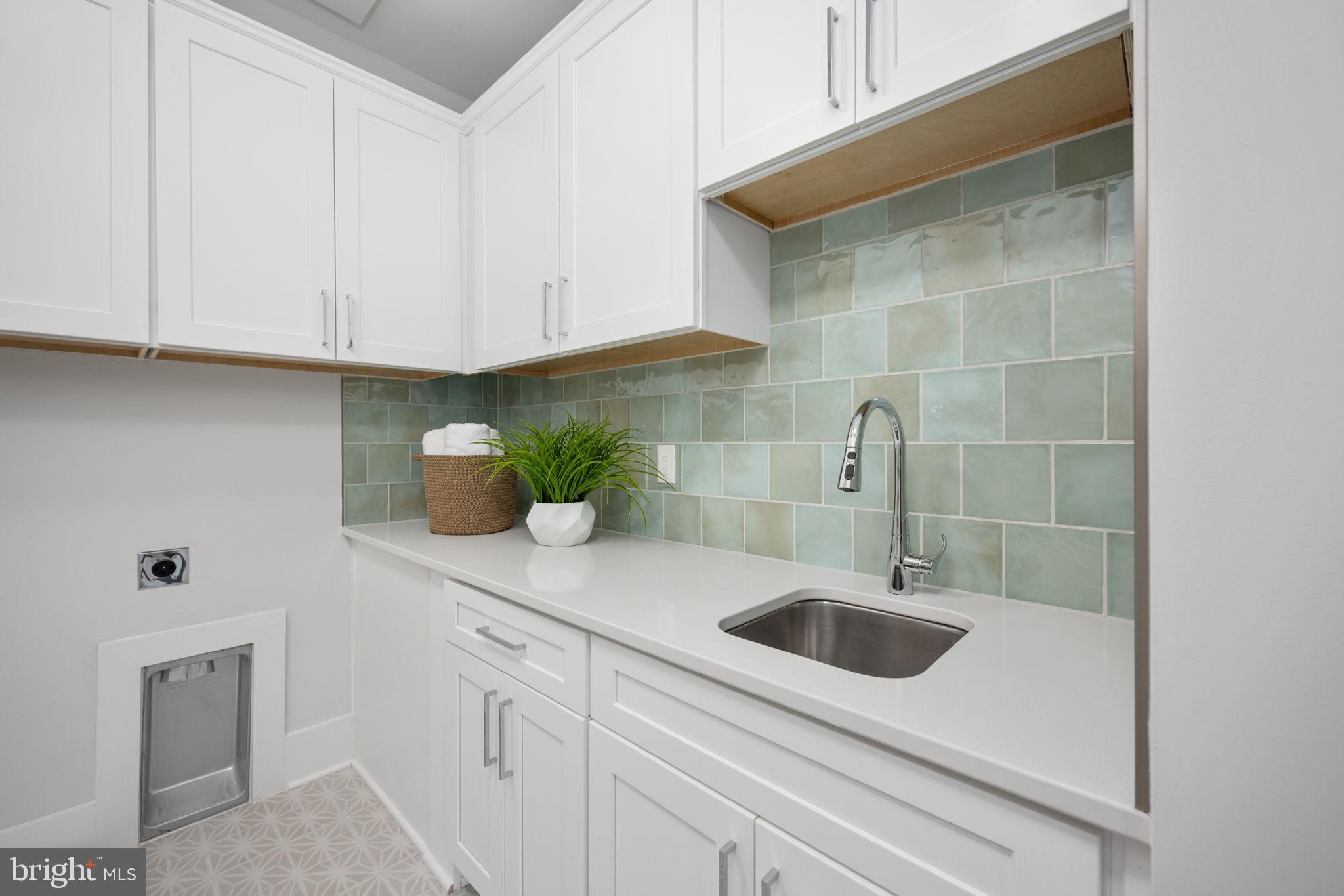 ROSNI ESTATES - Residential