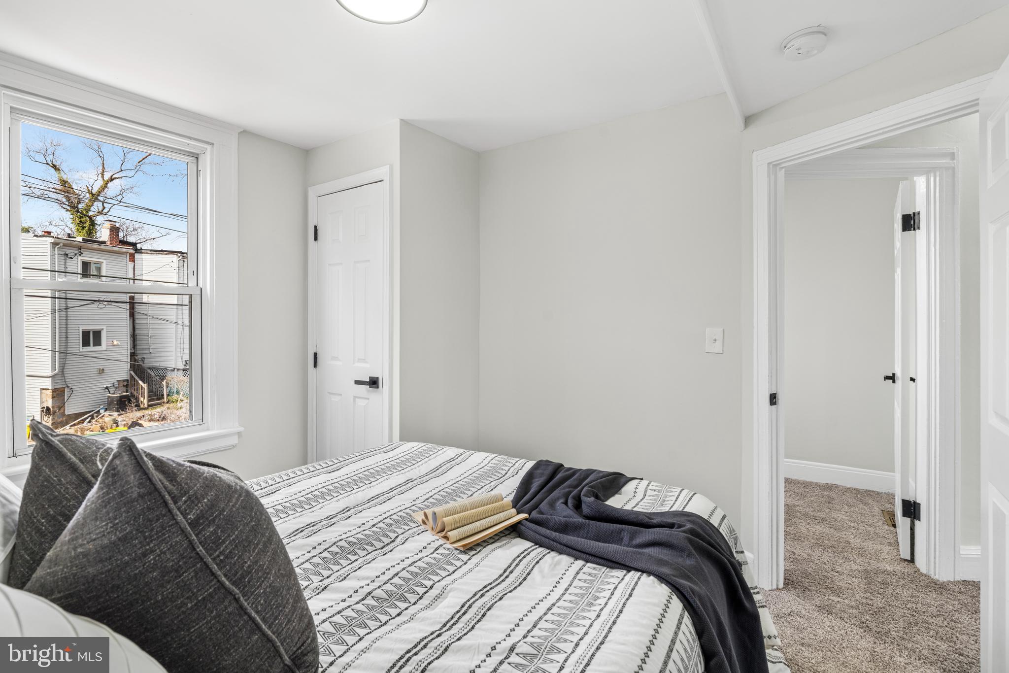 WAVERLY - Residential