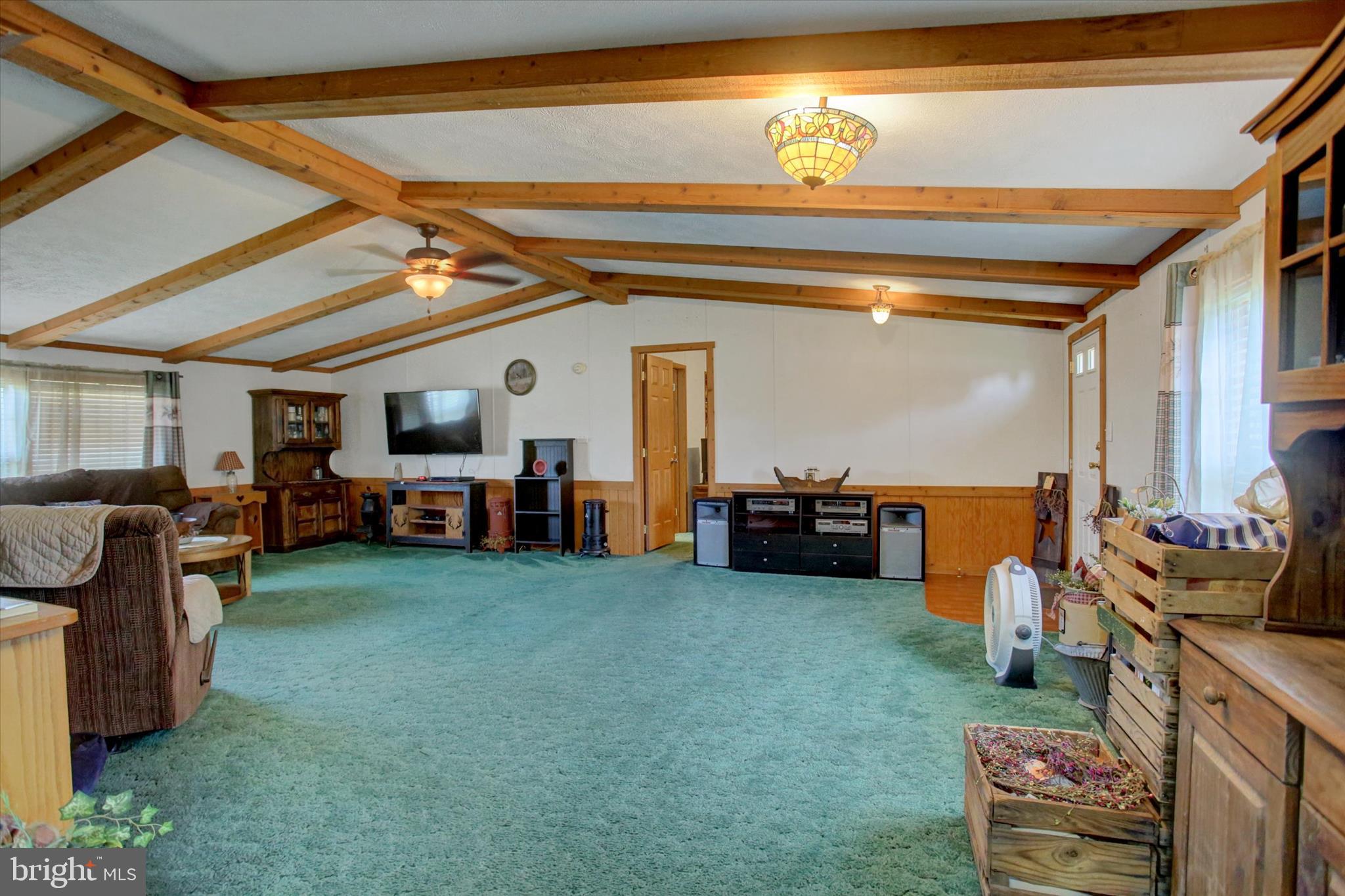 MT ROCK MANOR - Residential