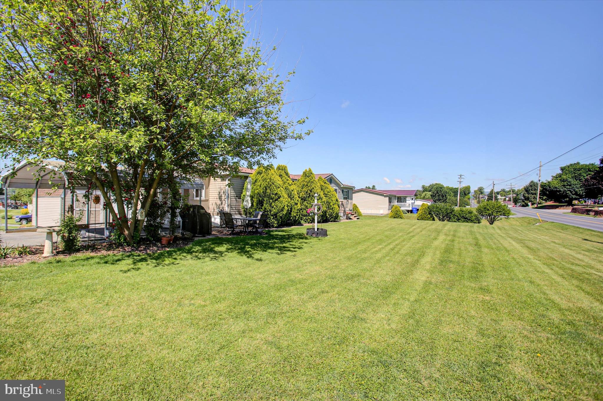 MT ROCK MANOR - Residential