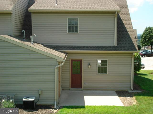 CROWN POINTE - Residential
