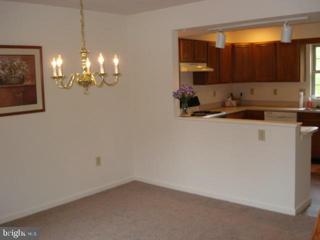 CROWN POINTE - Residential