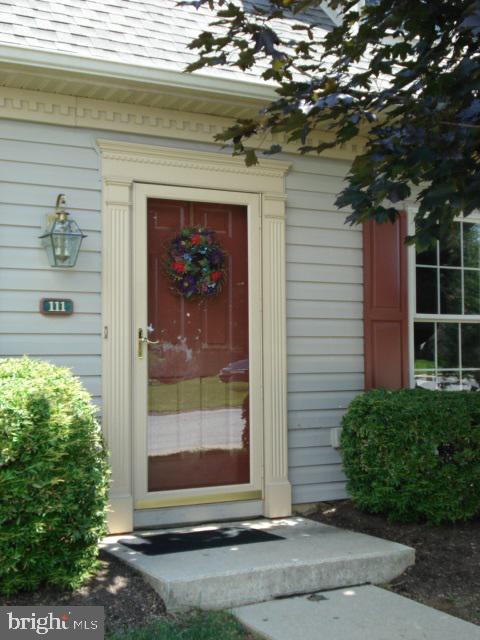 CROWN POINTE - Residential