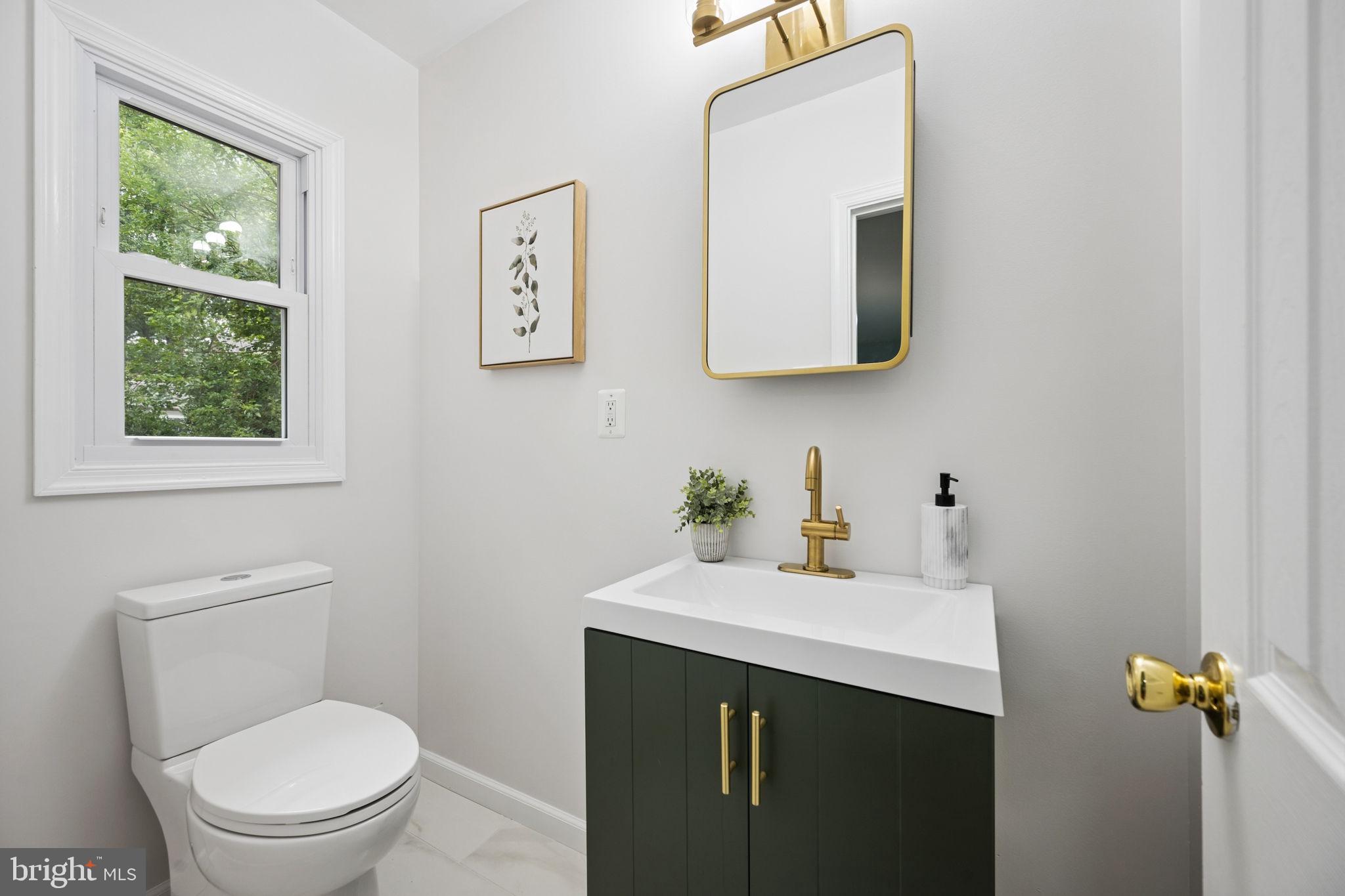 ROLAND PARK - Residential