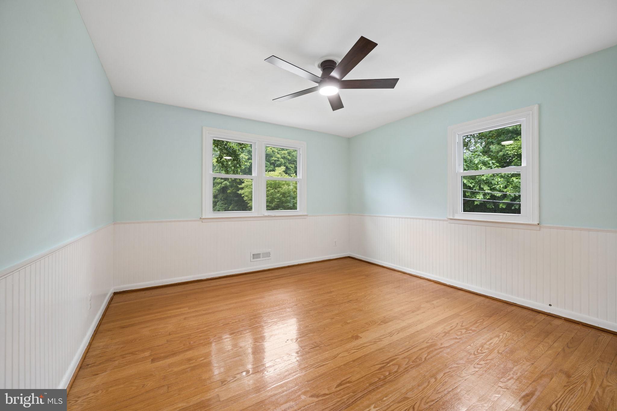 ROLAND PARK - Residential