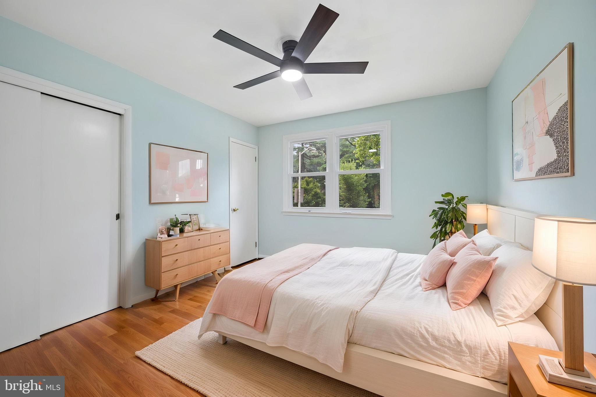 ROLAND PARK - Residential