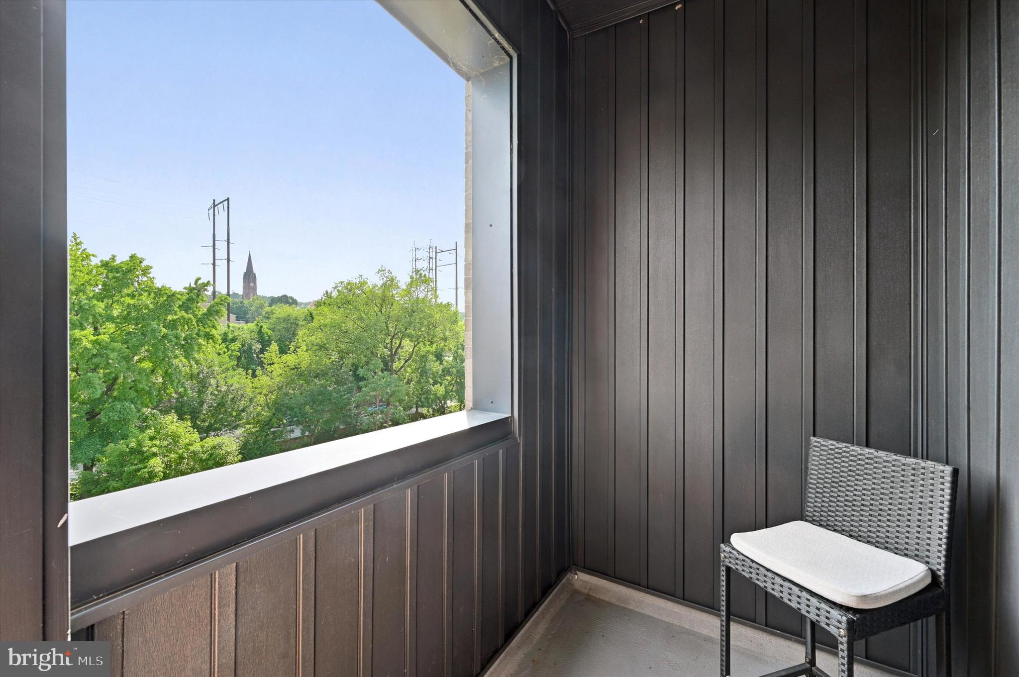THE LOCKS - Residential