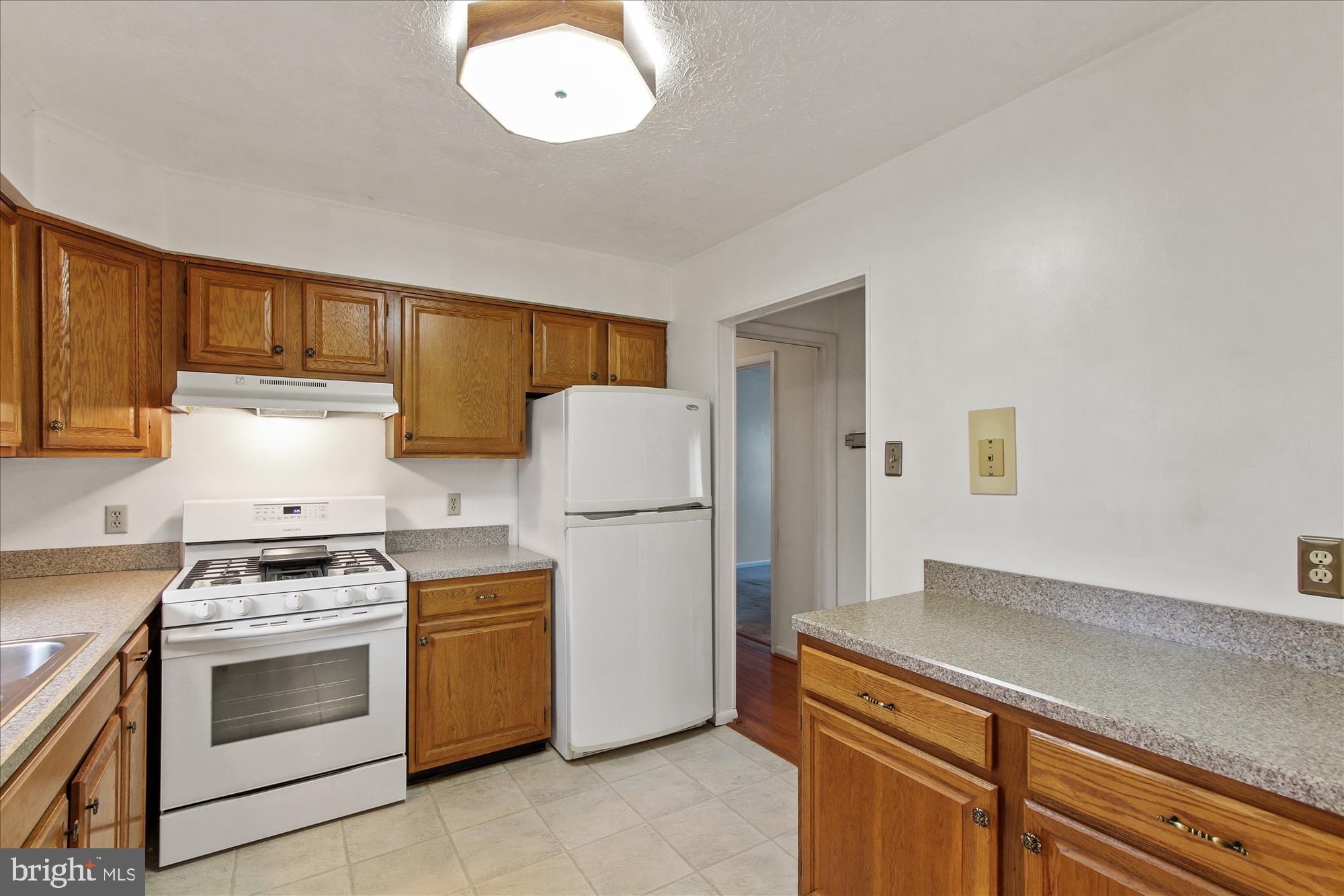 SLYDER ESTATES - Residential