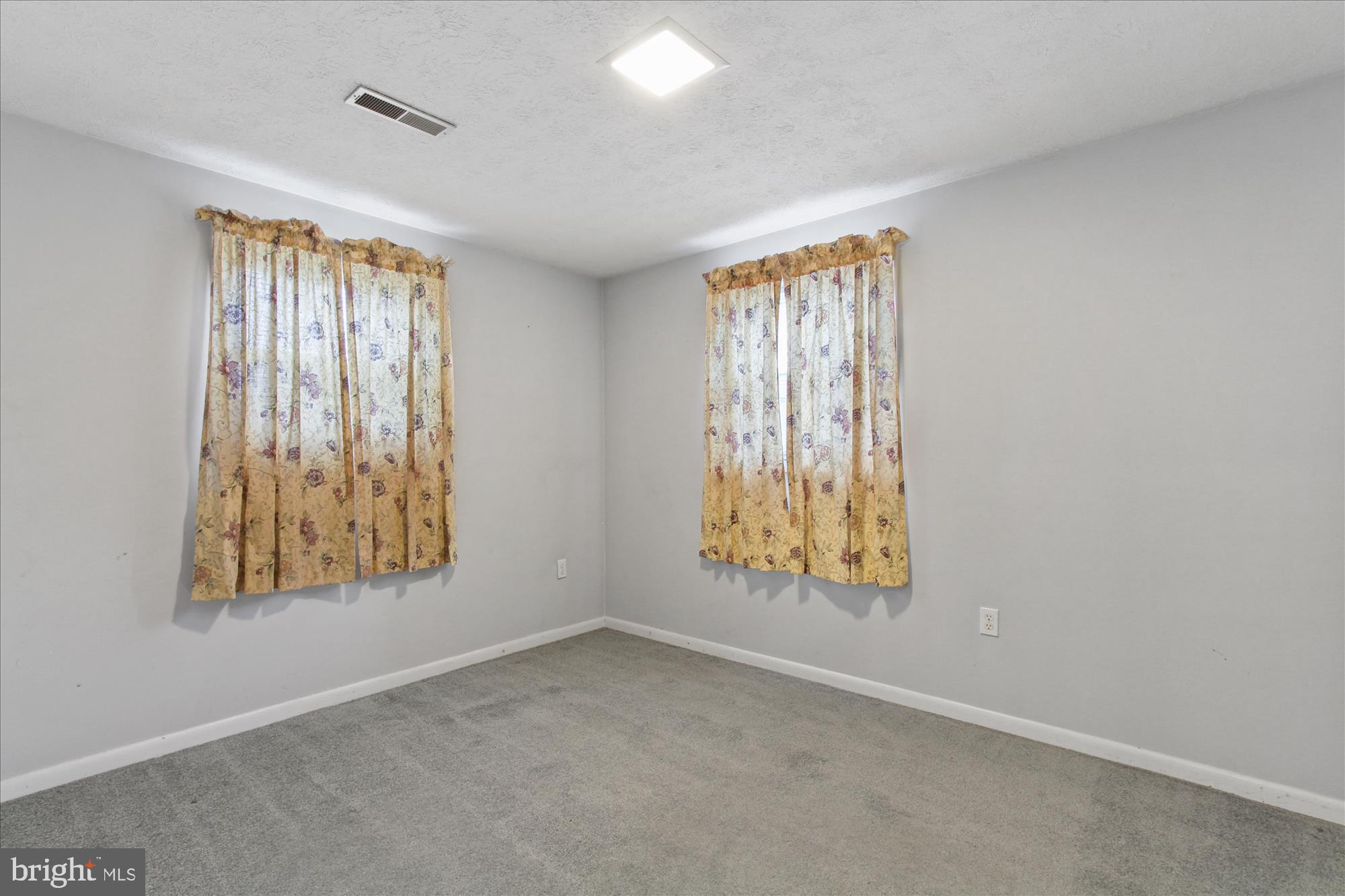 SLYDER ESTATES - Residential