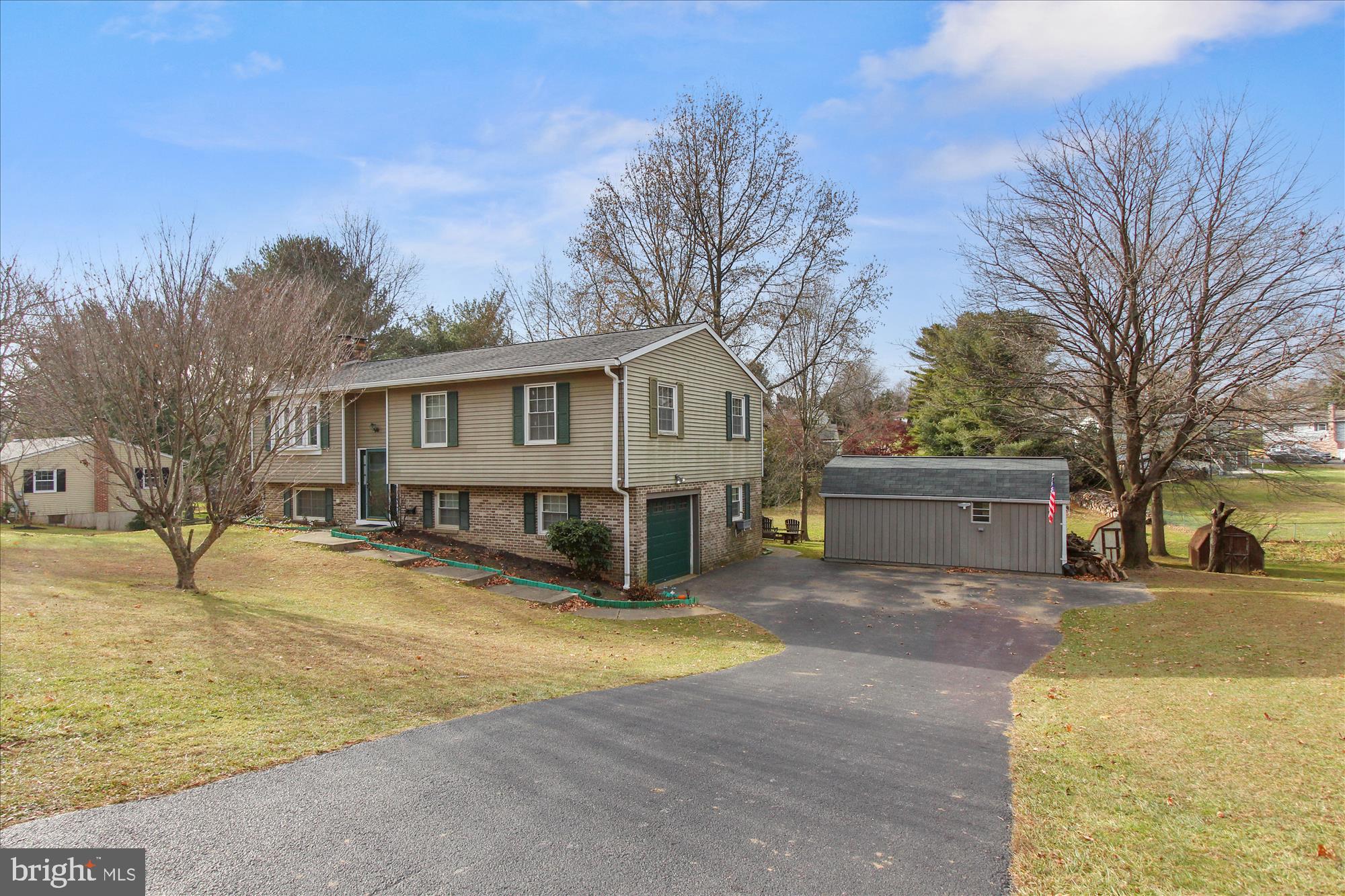 SLYDER ESTATES - Residential