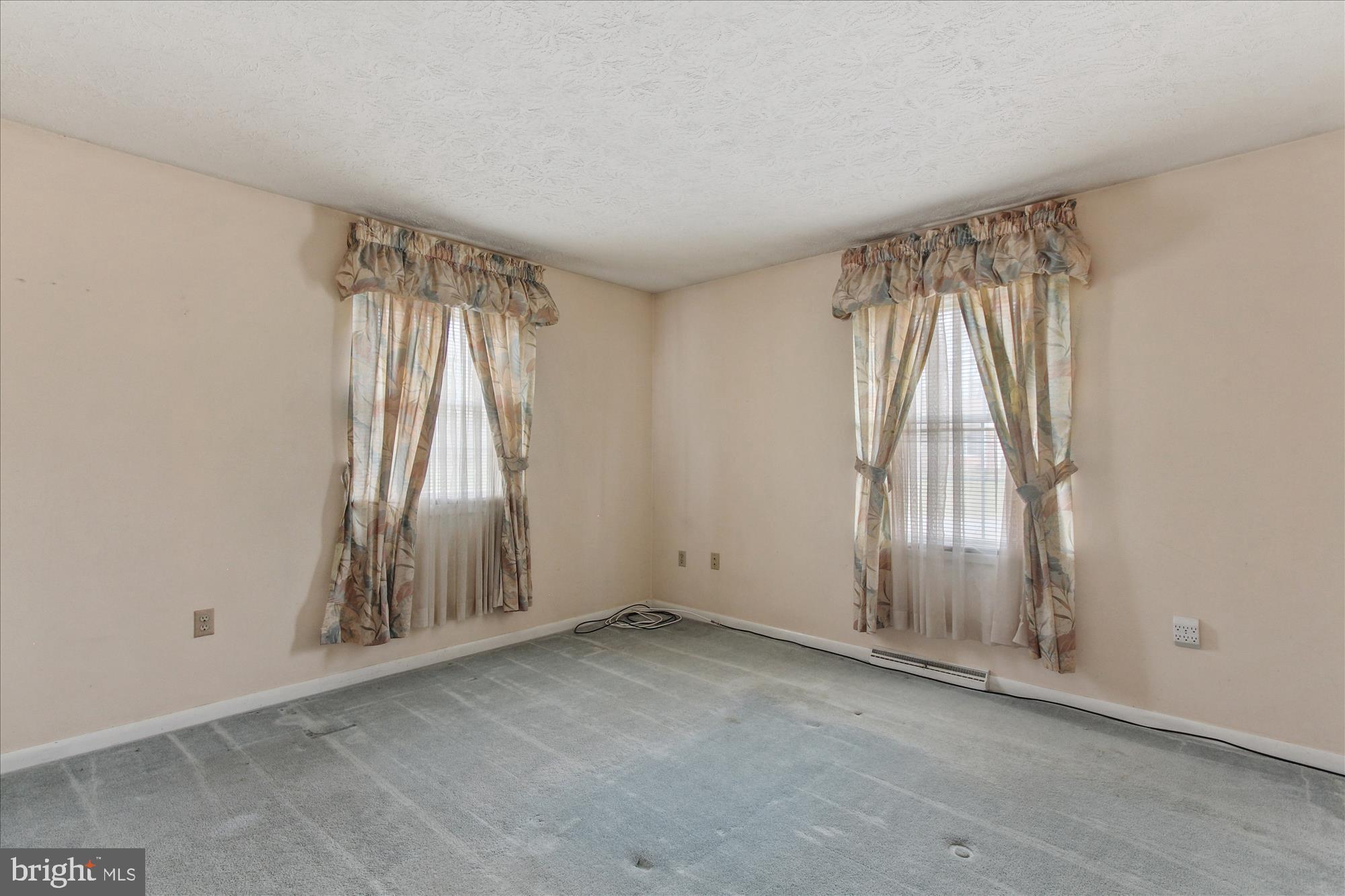 SLYDER ESTATES - Residential