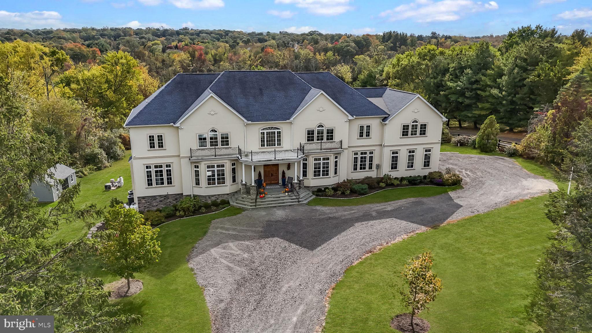 PINEVILLE - Residential