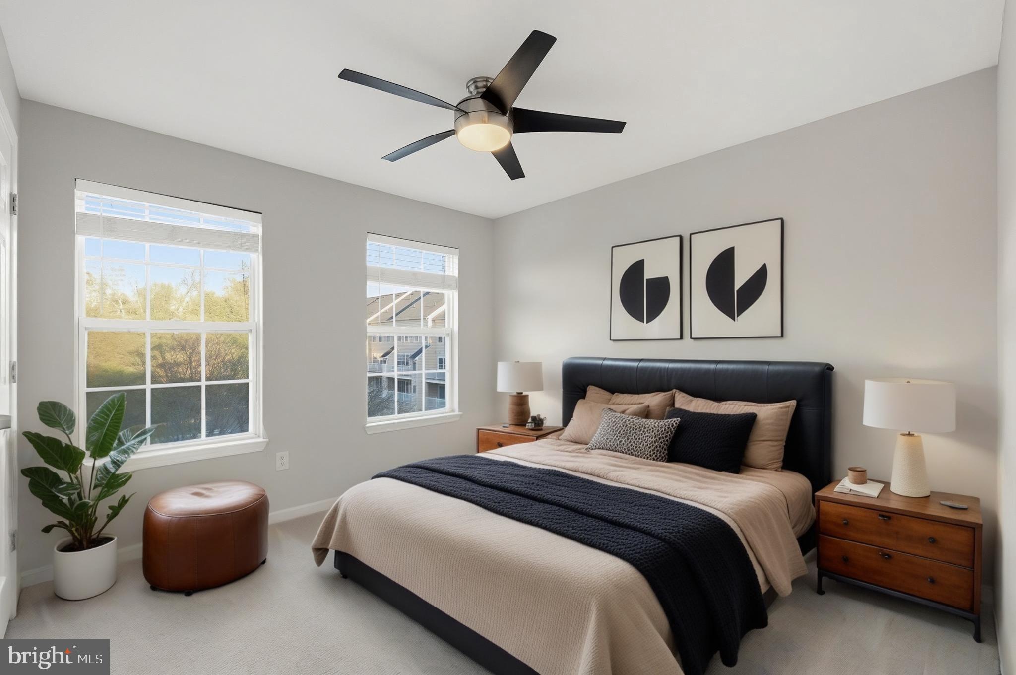 LINCOLN PARK - Residential