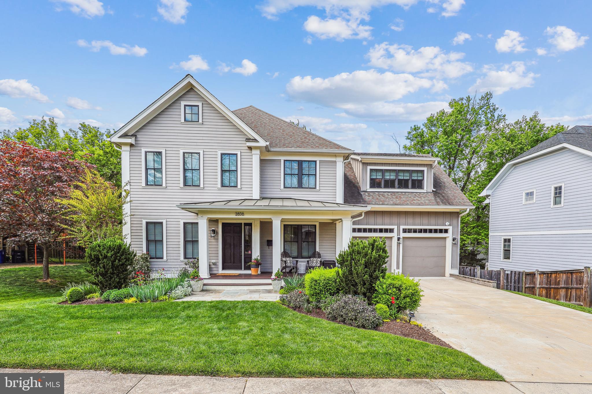 BERKSHIRE OAKWOOD - Residential