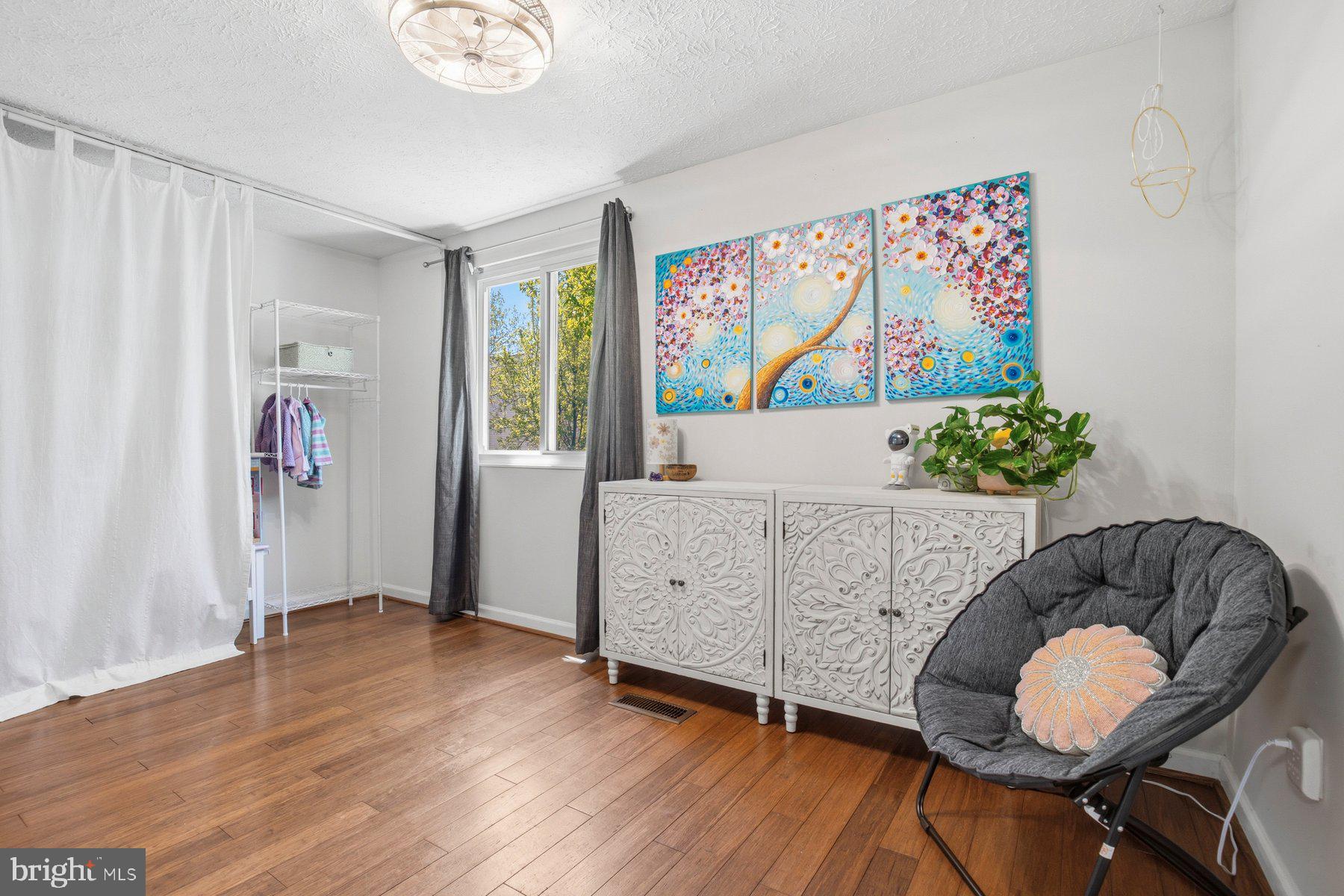 NEWINGTON HEIGHTS - Residential